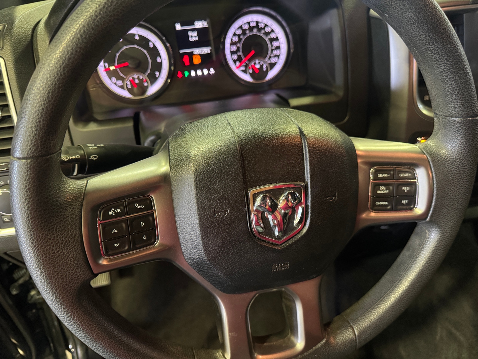 Thumbnail: 2021 RAM 1500 Classic - 5