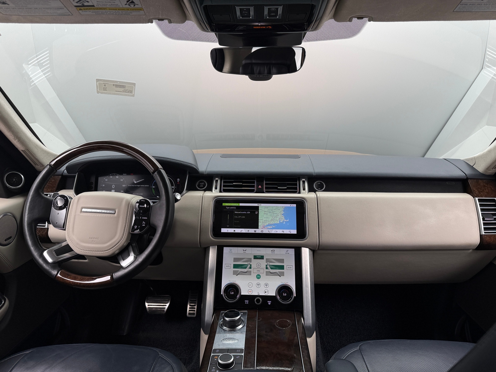 Thumbnail: 2020 Land Rover Range Rover - 2