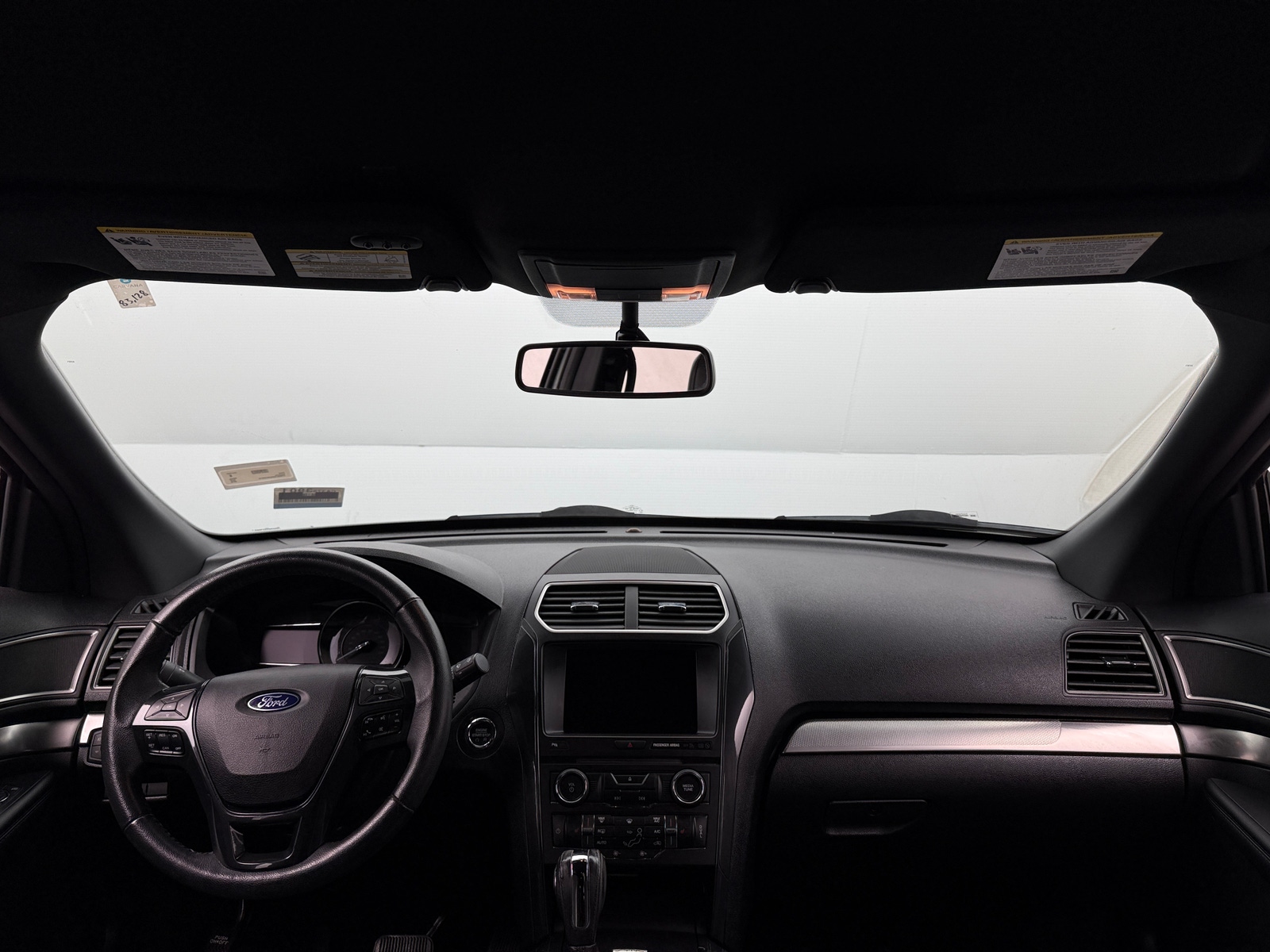 Thumbnail: 2018 Ford Explorer - 3
