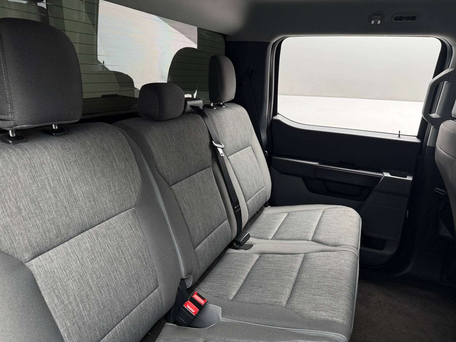 Thumbnail: 2021 Ford Econoline - 6