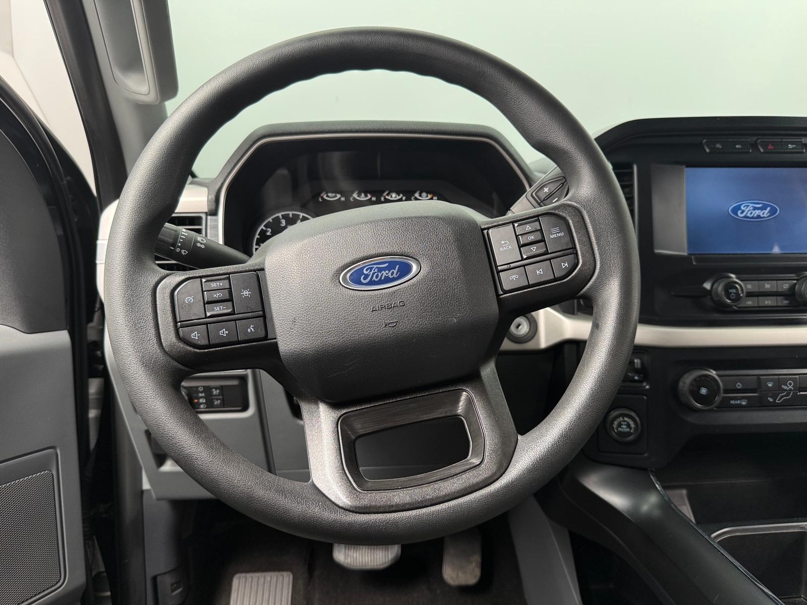Thumbnail: 2021 Ford Econoline - 5