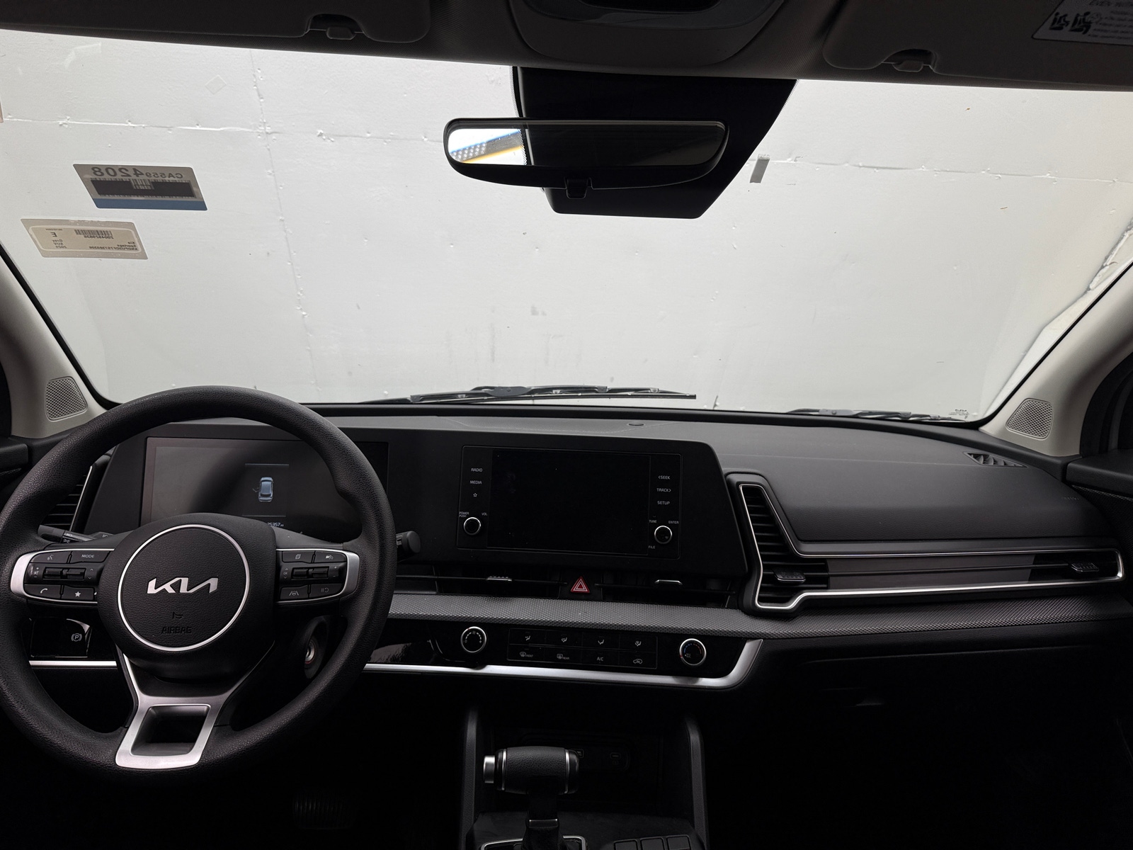 Thumbnail: 2025 Kia Sportage - 3