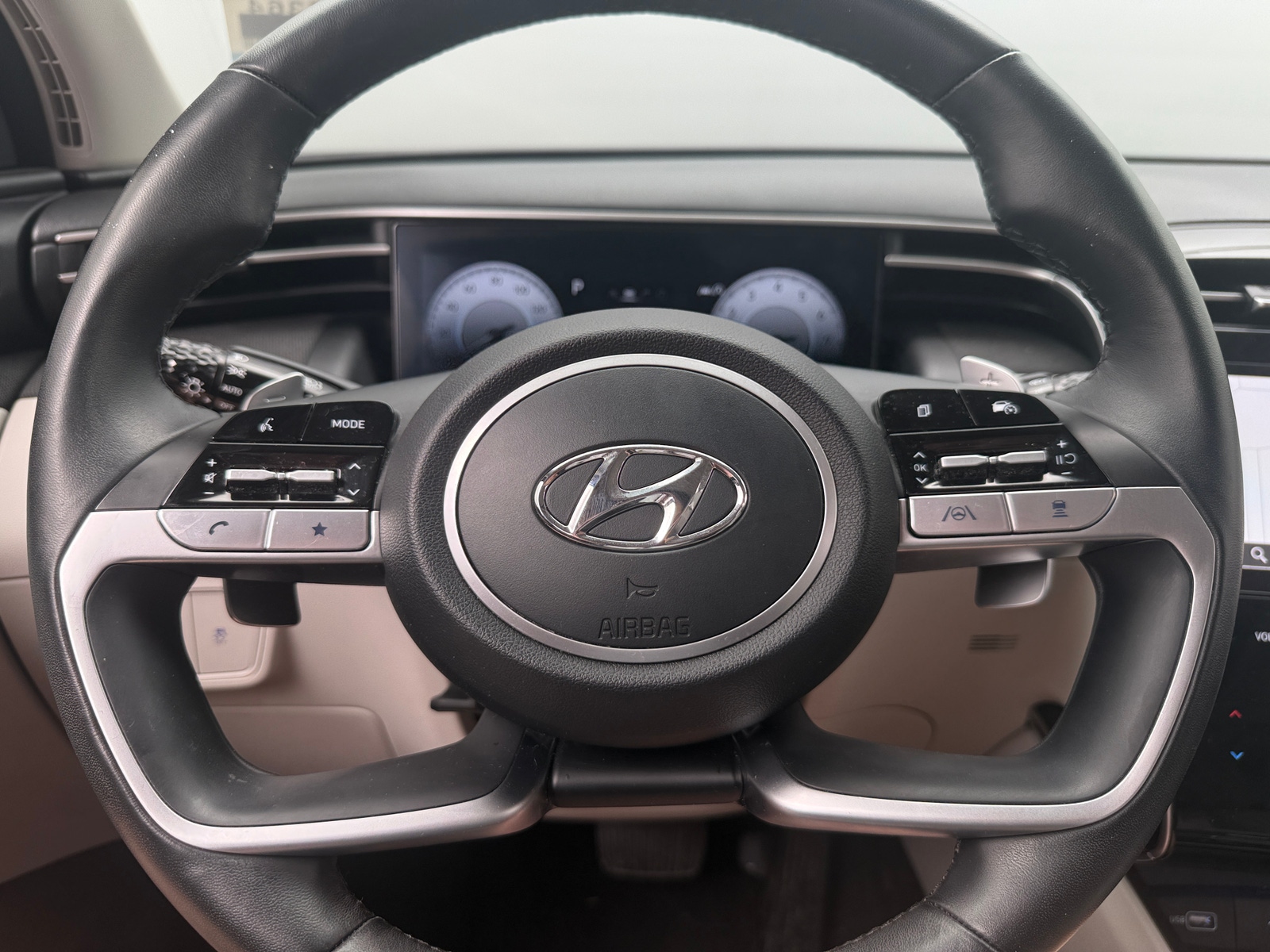 Thumbnail: 2024 Hyundai Tucson - 4