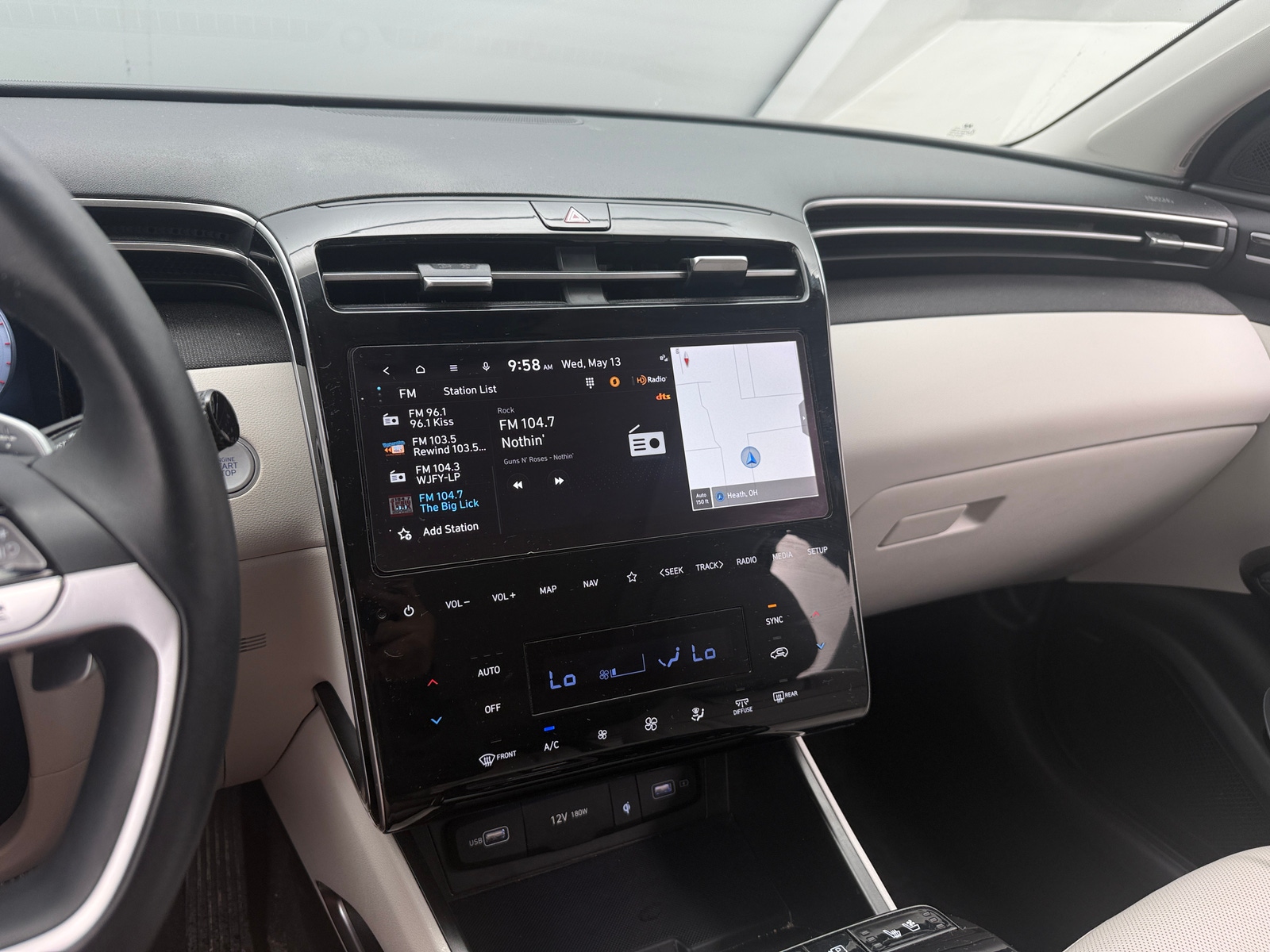 Thumbnail: 2024 Hyundai Tucson - 3