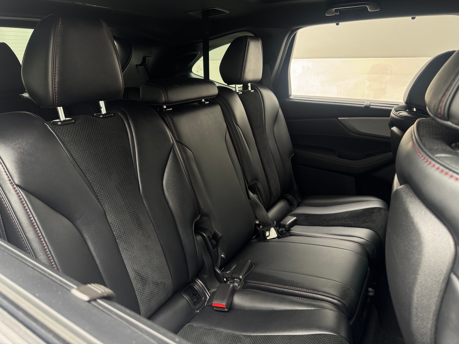 Thumbnail: 2022 Acura MDX - 5