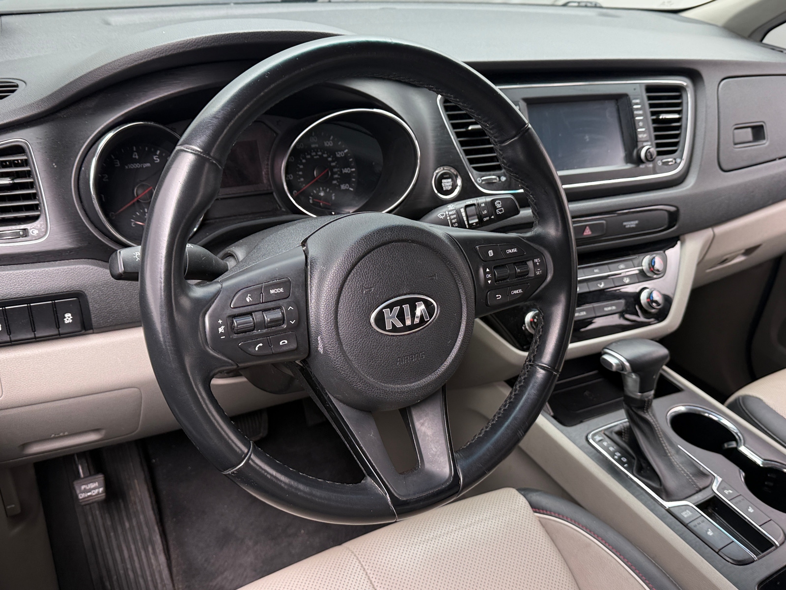 Thumbnail: 2019 Kia Sedona - 4