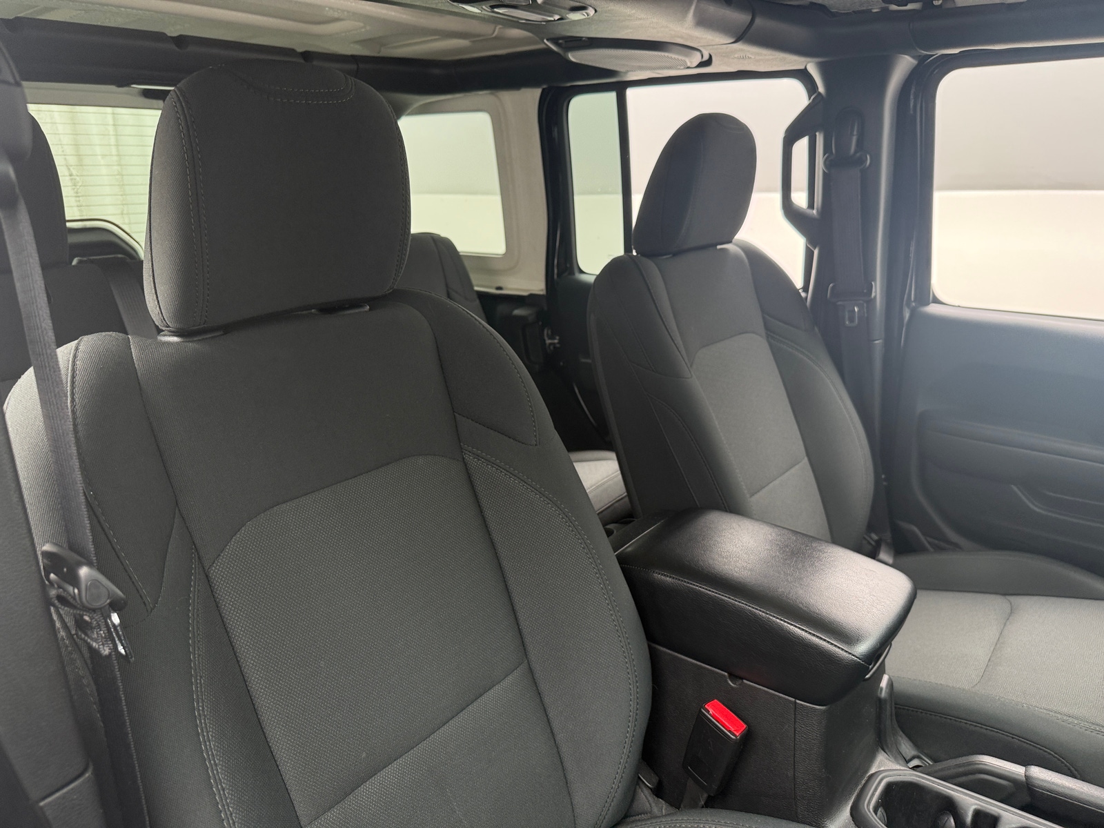 Thumbnail: 2022 Jeep Wrangler - 2