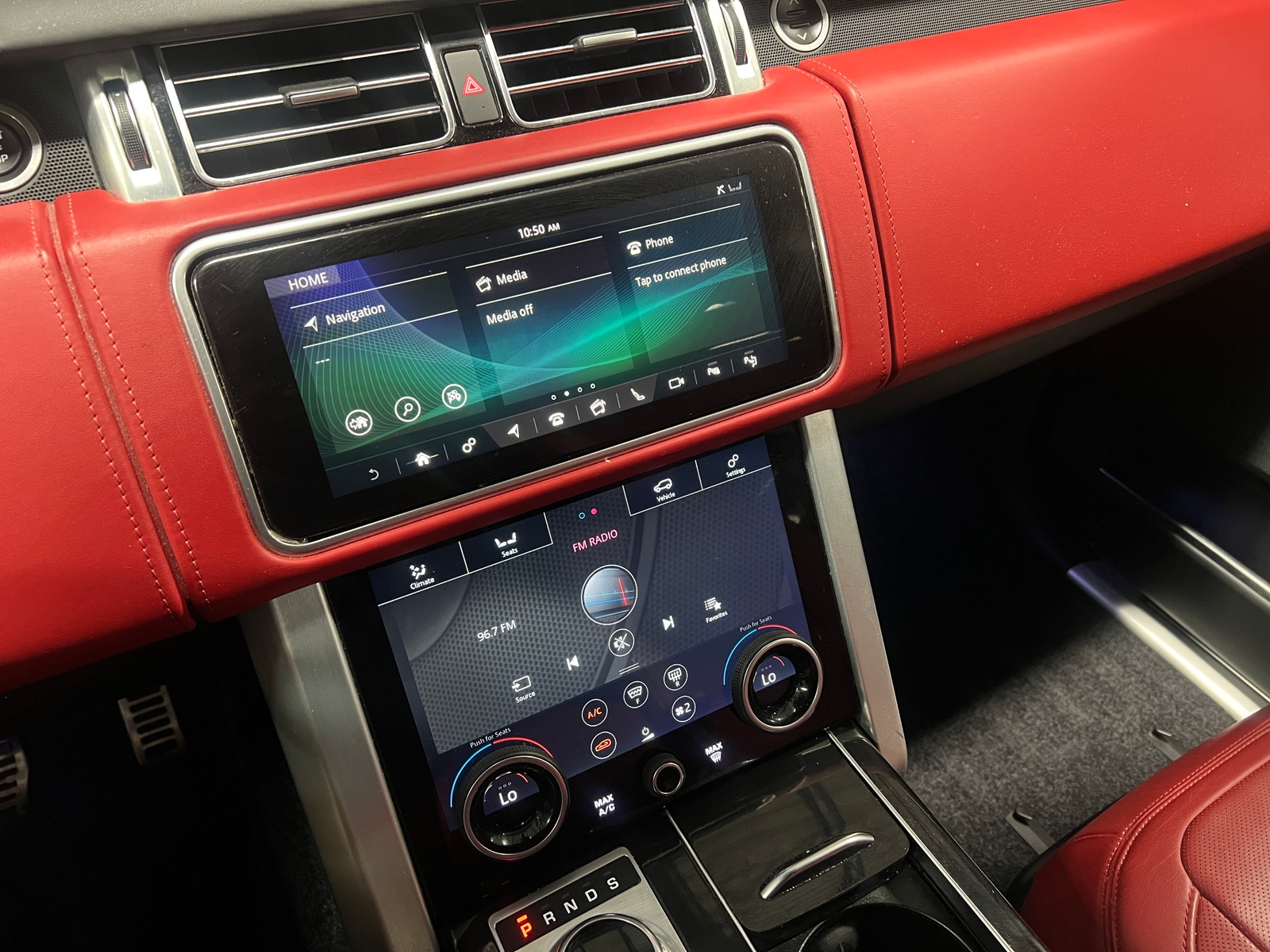 Thumbnail: 2020 Land Rover Range Rover - 3