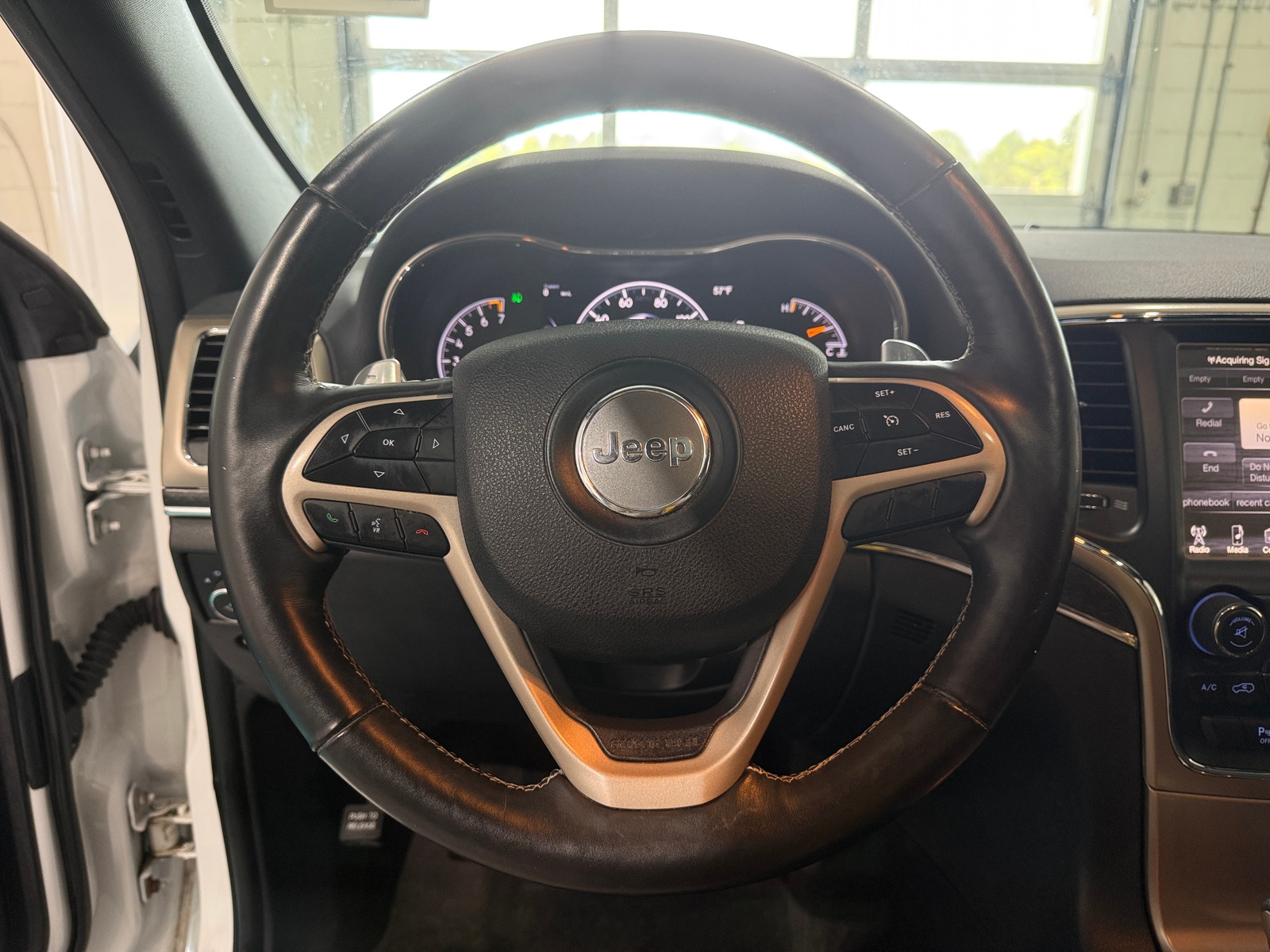 Thumbnail: 2017 Jeep Grand Cherokee - 4