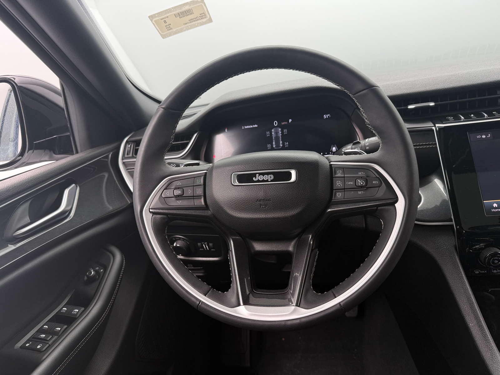 Thumbnail: 2023 Jeep Grand Cherokee - 4