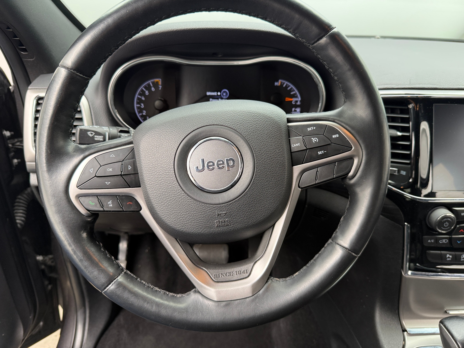 Thumbnail: 2020 Jeep Grand Cherokee - 5