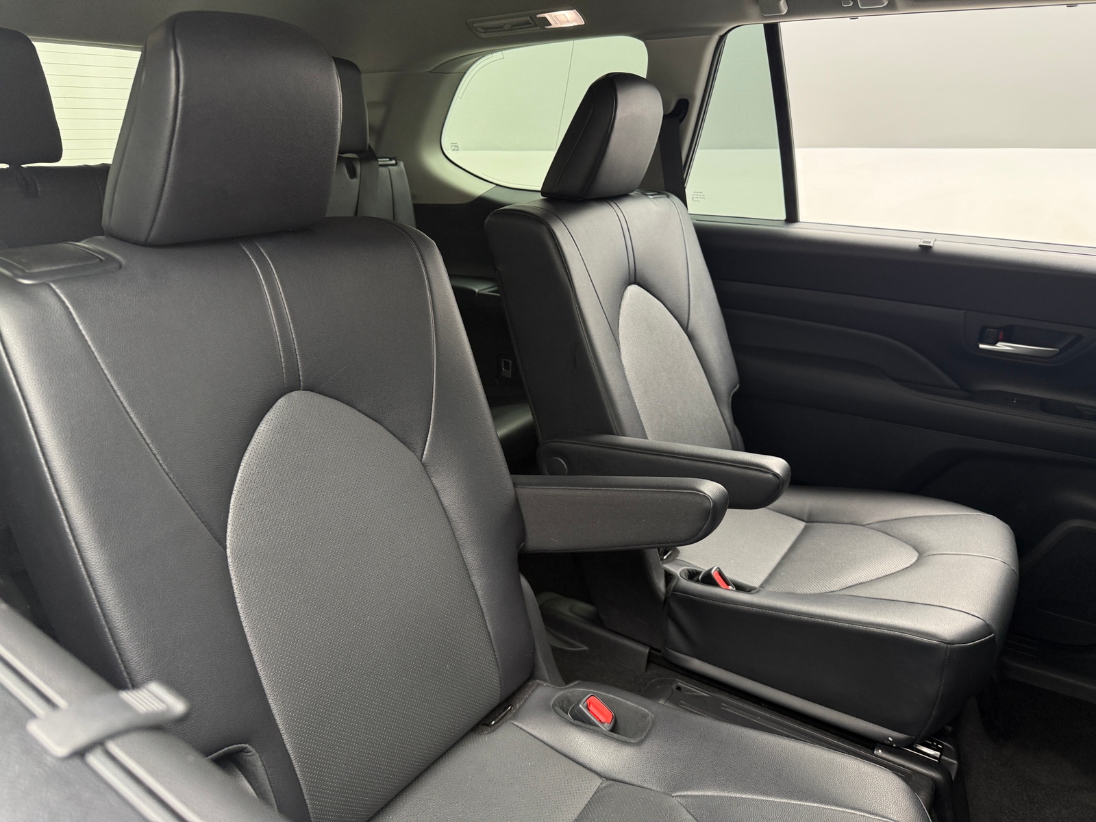 Thumbnail: 2025 Toyota Grand Highlander - 6