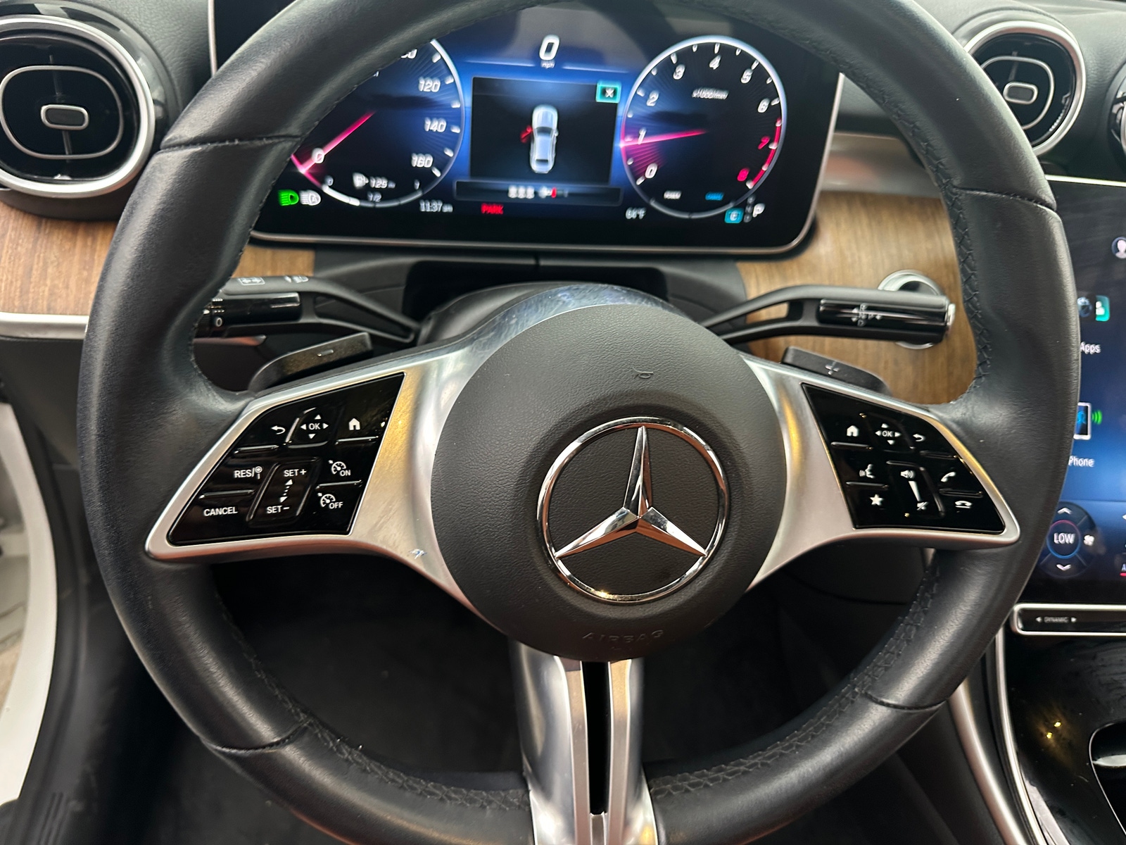 Thumbnail: 2023 Mercedes-Benz C-Class - 4