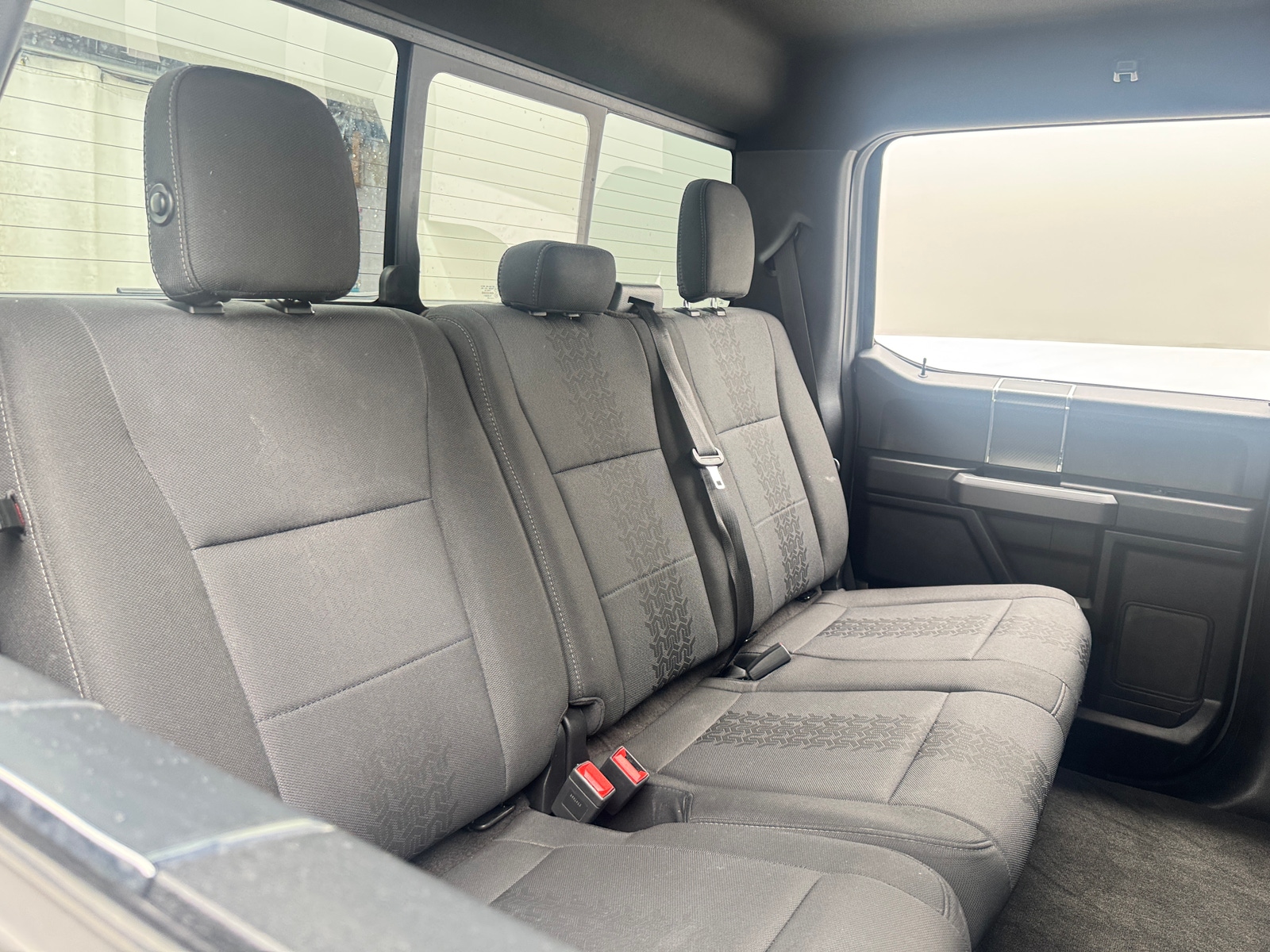 Thumbnail: 2019 Ford Econoline - 6