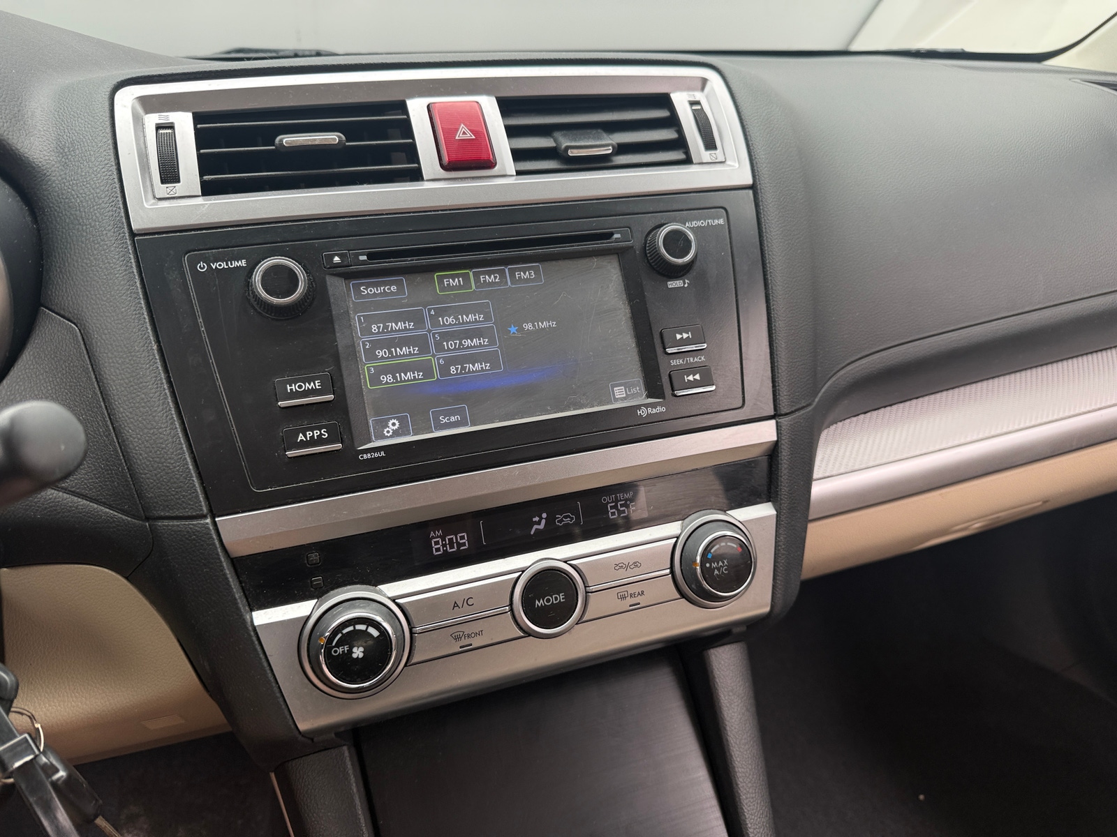 Thumbnail: 2017 Subaru Outback - 4