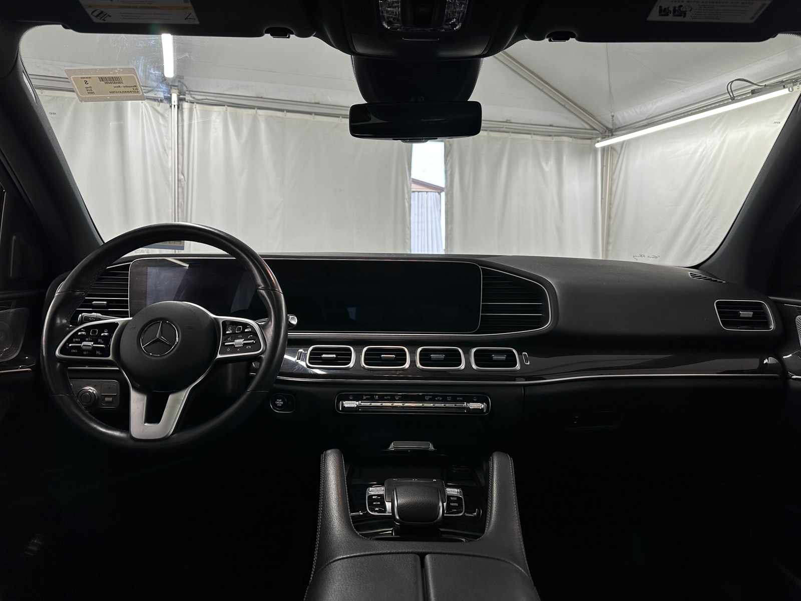Thumbnail: 2020 Mercedes-Benz GLE - 2