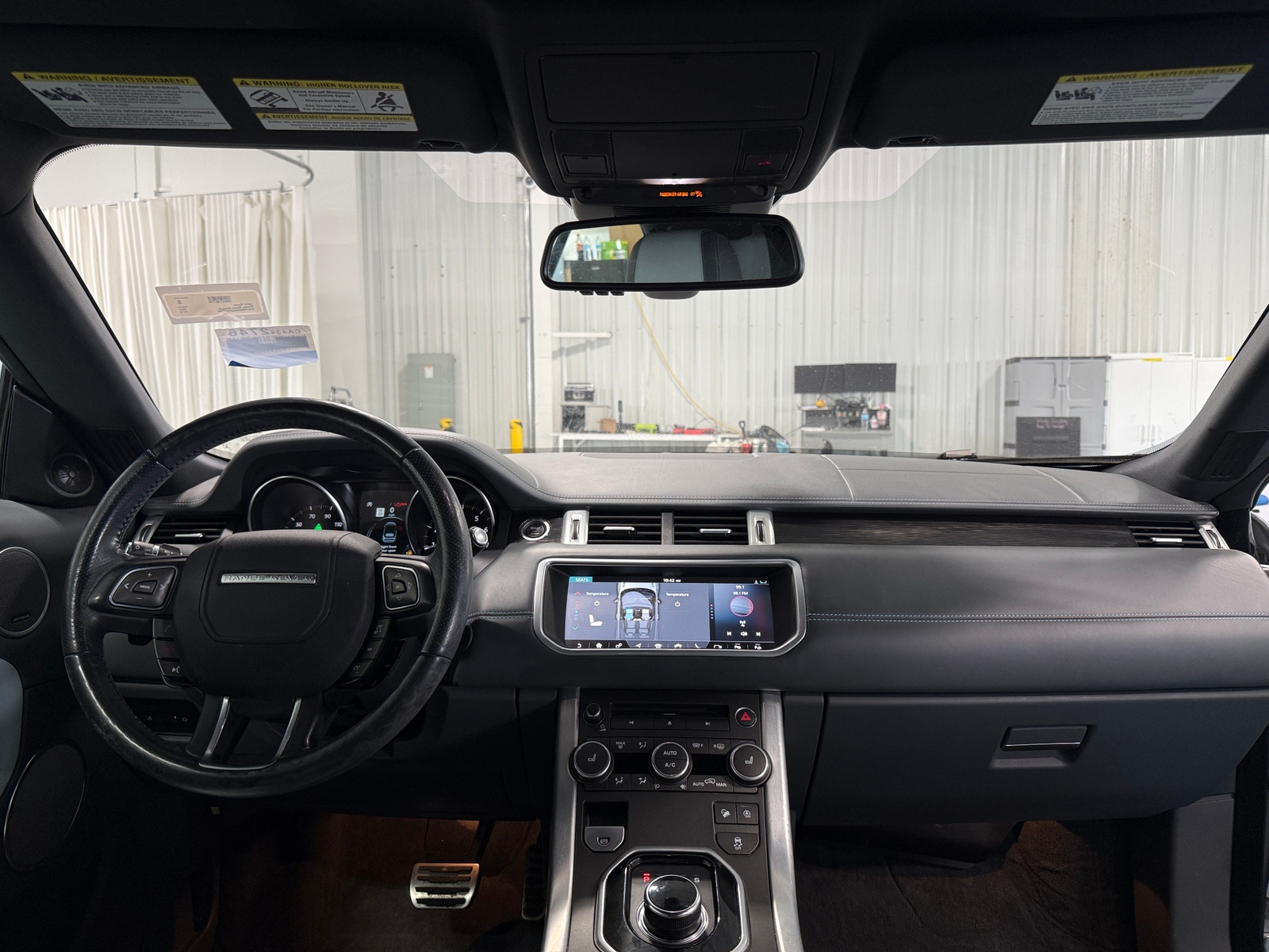 Thumbnail: 2018 Land Rover Range Rover Evoque - 2