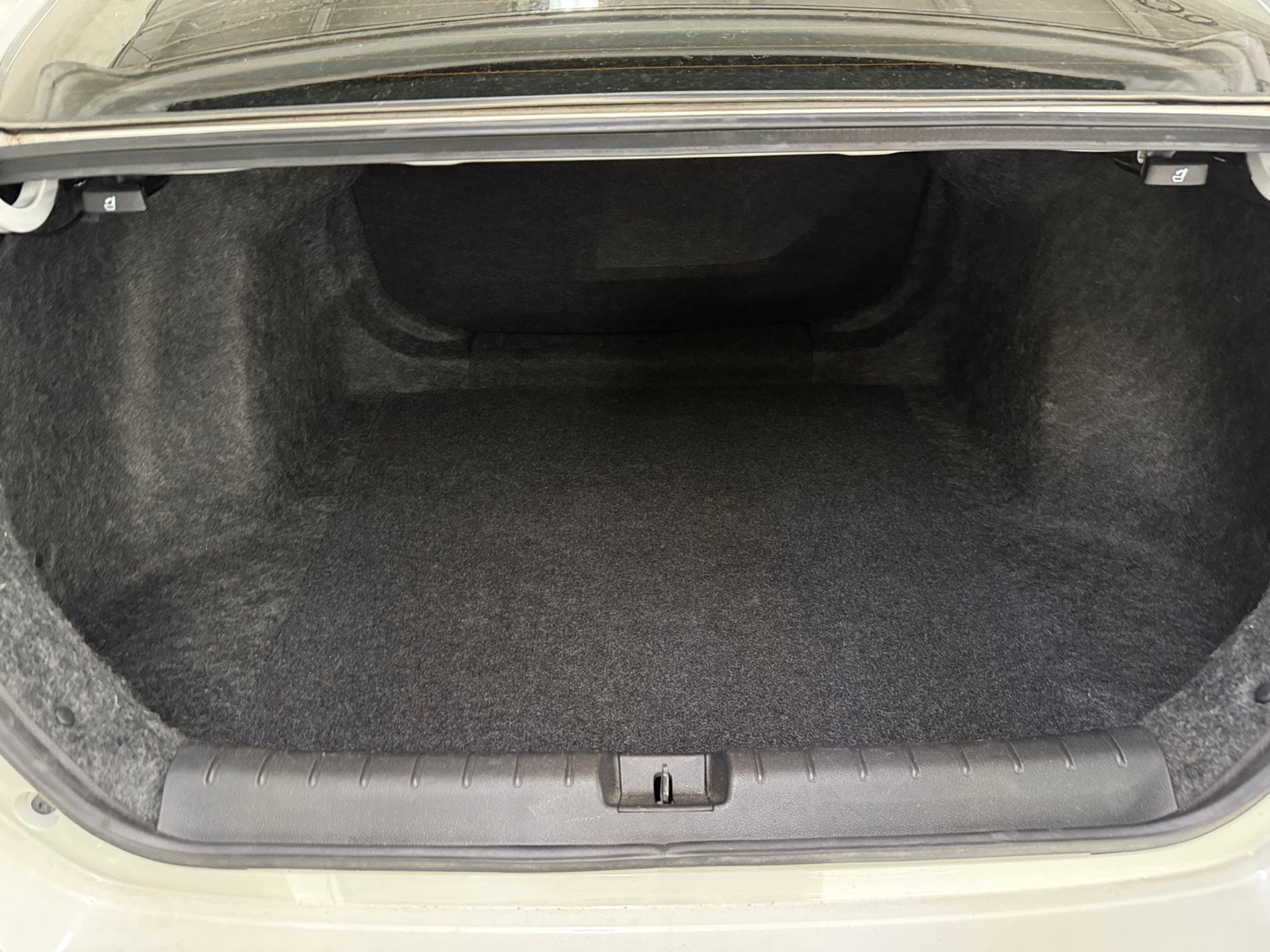 Thumbnail: 2019 Honda Insight - 7