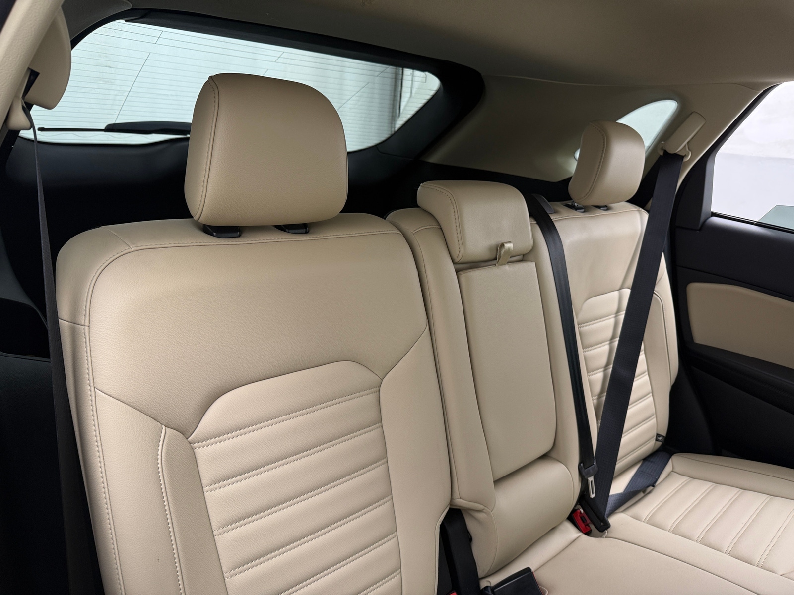 Thumbnail: 2020 Ford Edge - 5