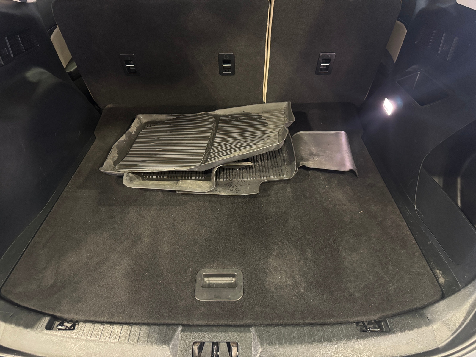 Thumbnail: 2020 Ford Edge - 6