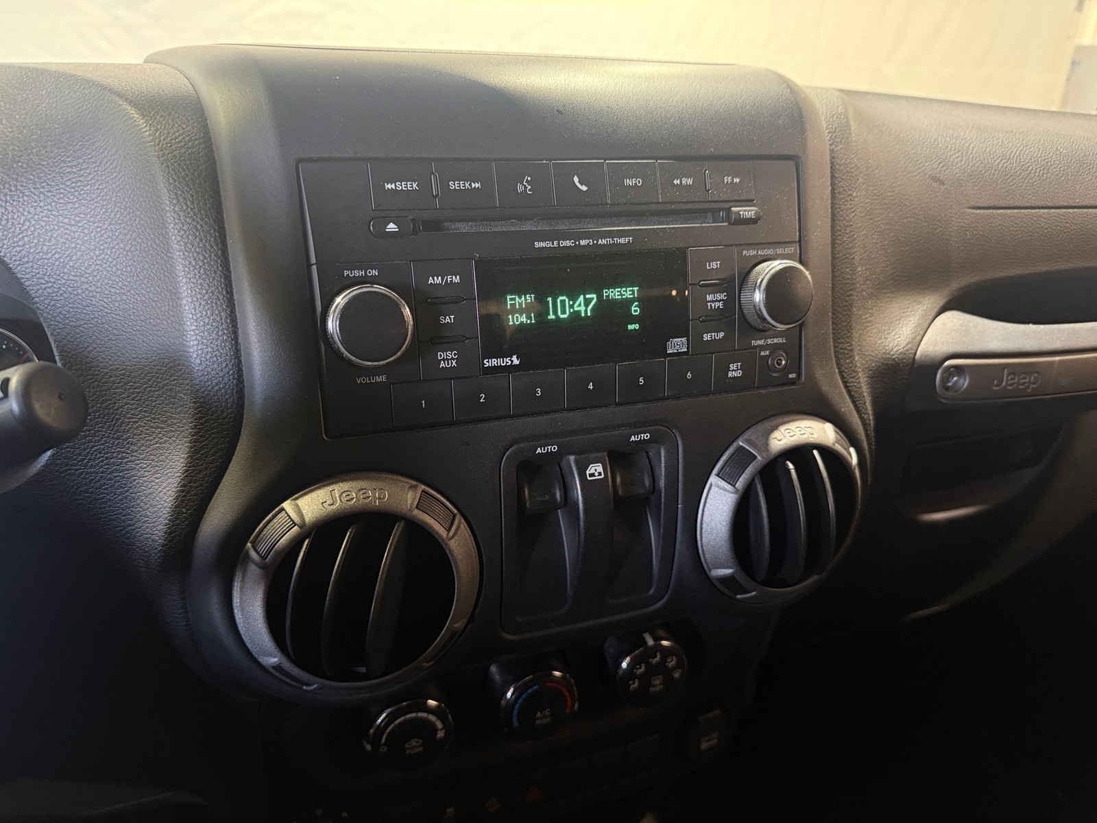 Thumbnail: 2016 Jeep Wrangler - 4