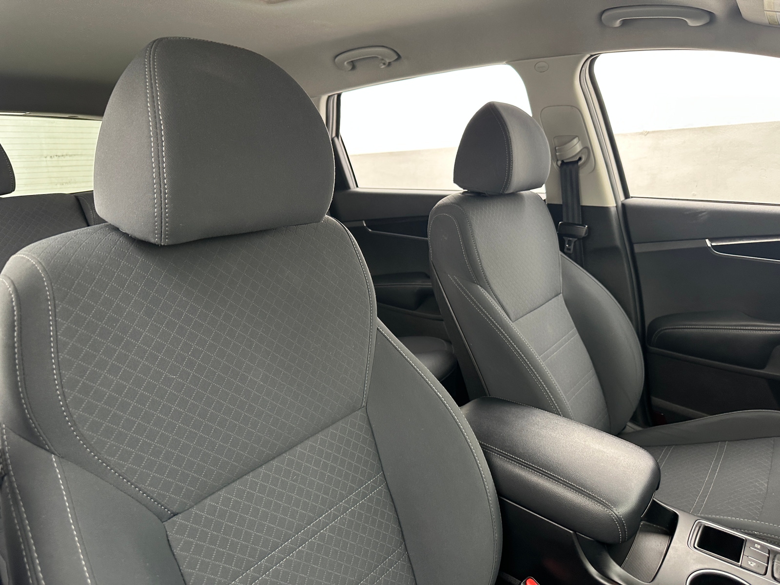 Thumbnail: 2018 Kia Sorento - 2