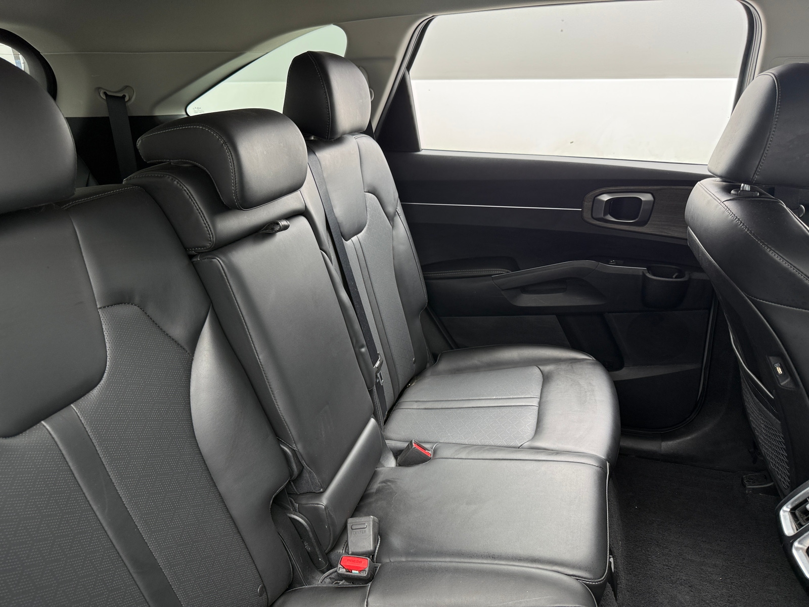 Thumbnail: 2023 Kia Sorento - 6