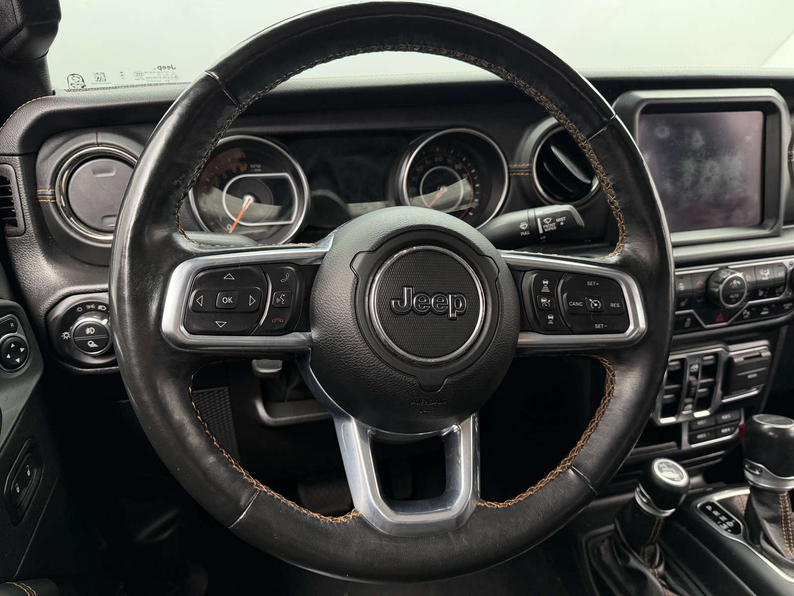 Thumbnail: 2022 Jeep Gladiator - 4