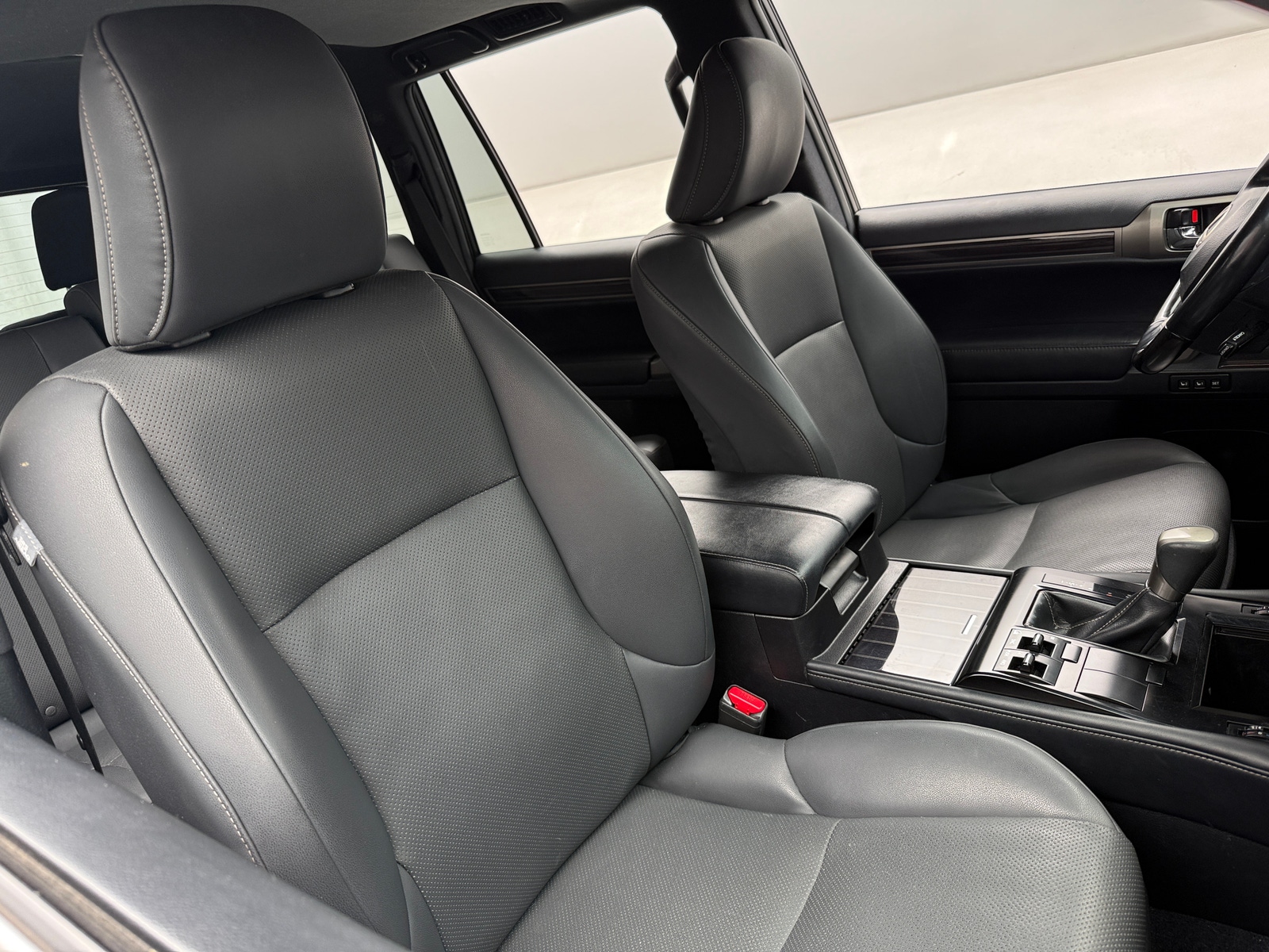 Thumbnail: 2020 Lexus GX - 2