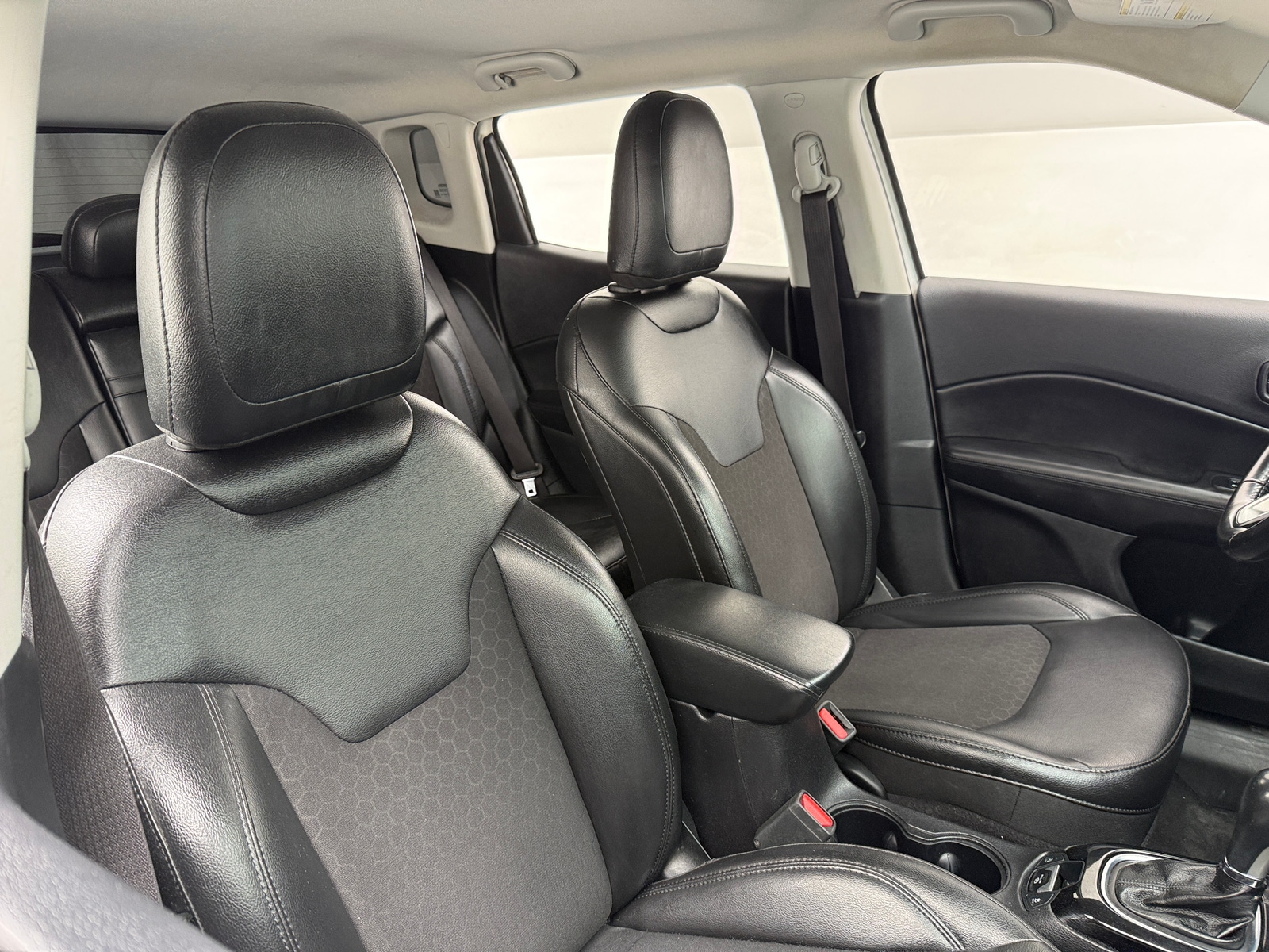 Thumbnail: 2019 Jeep Compass - 2