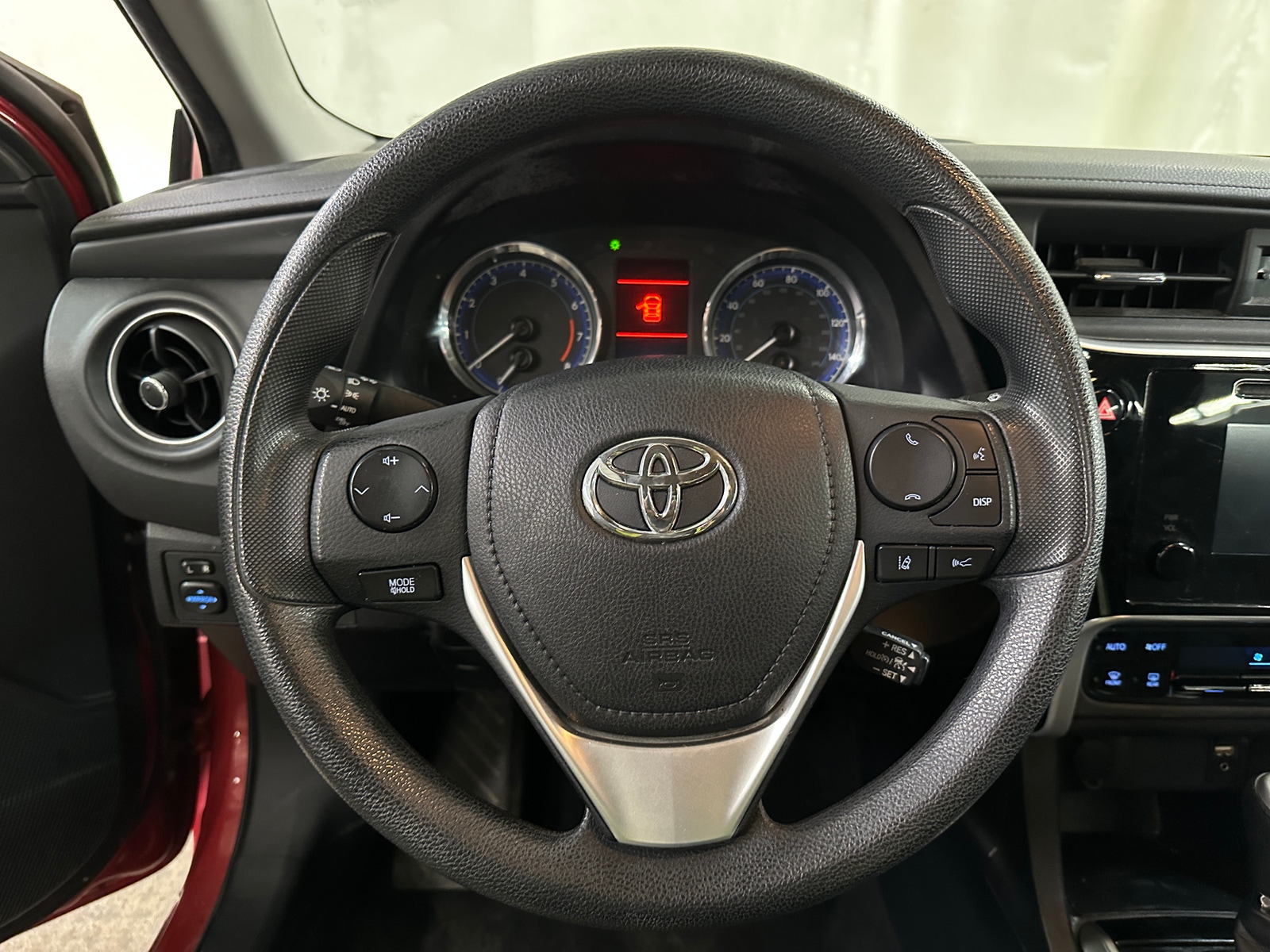 Thumbnail: 2017 Toyota Corolla - 5
