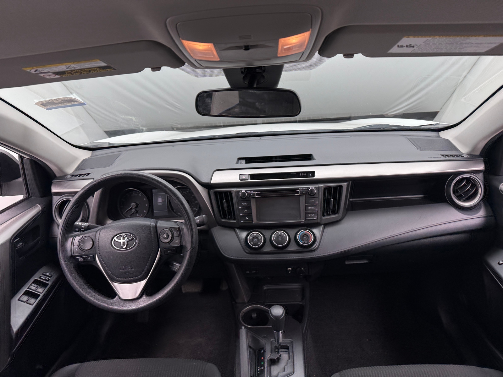 Thumbnail: 2018 Toyota RAV4 - 3