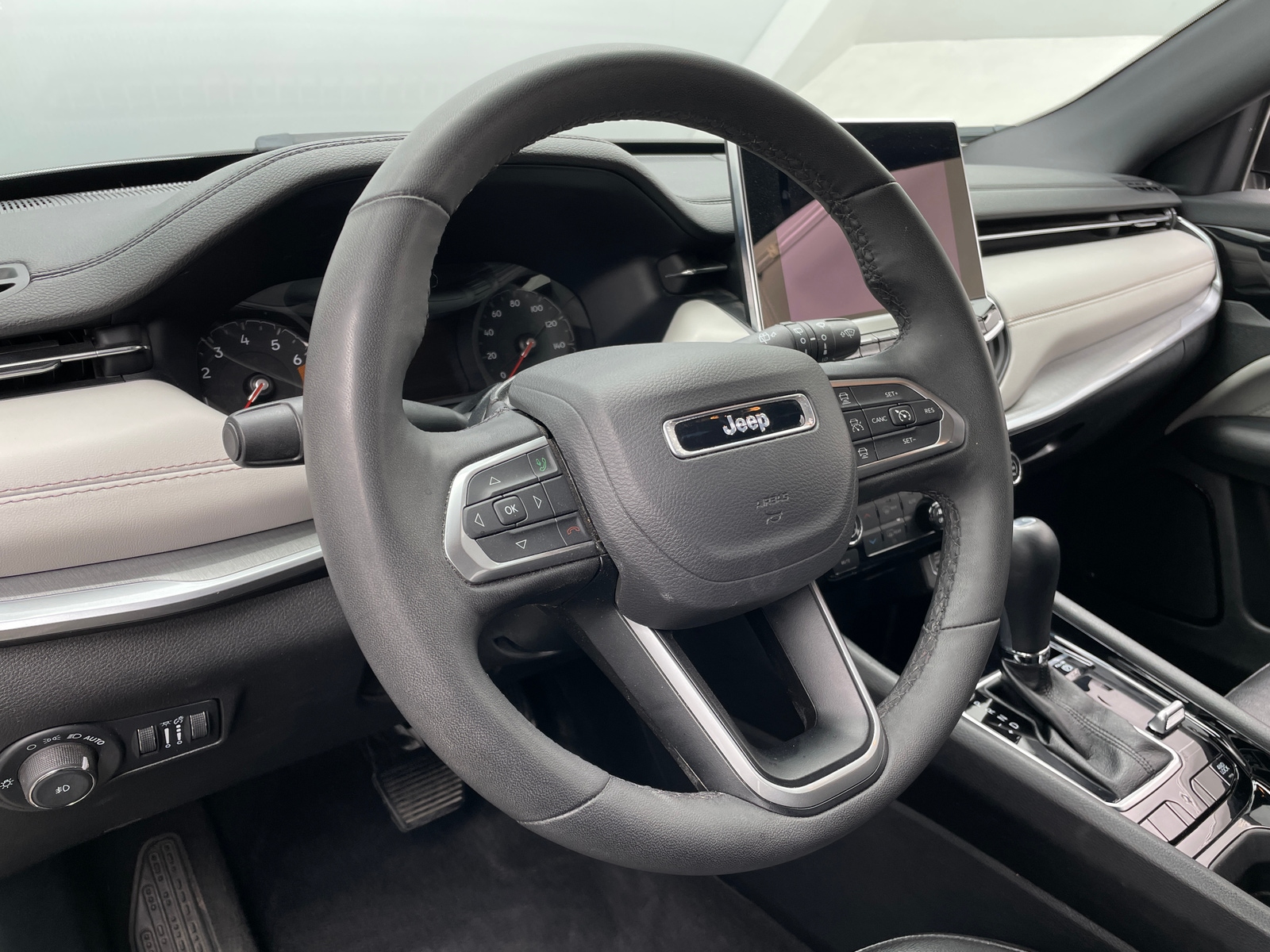 Thumbnail: 2025 Jeep Compass - 4