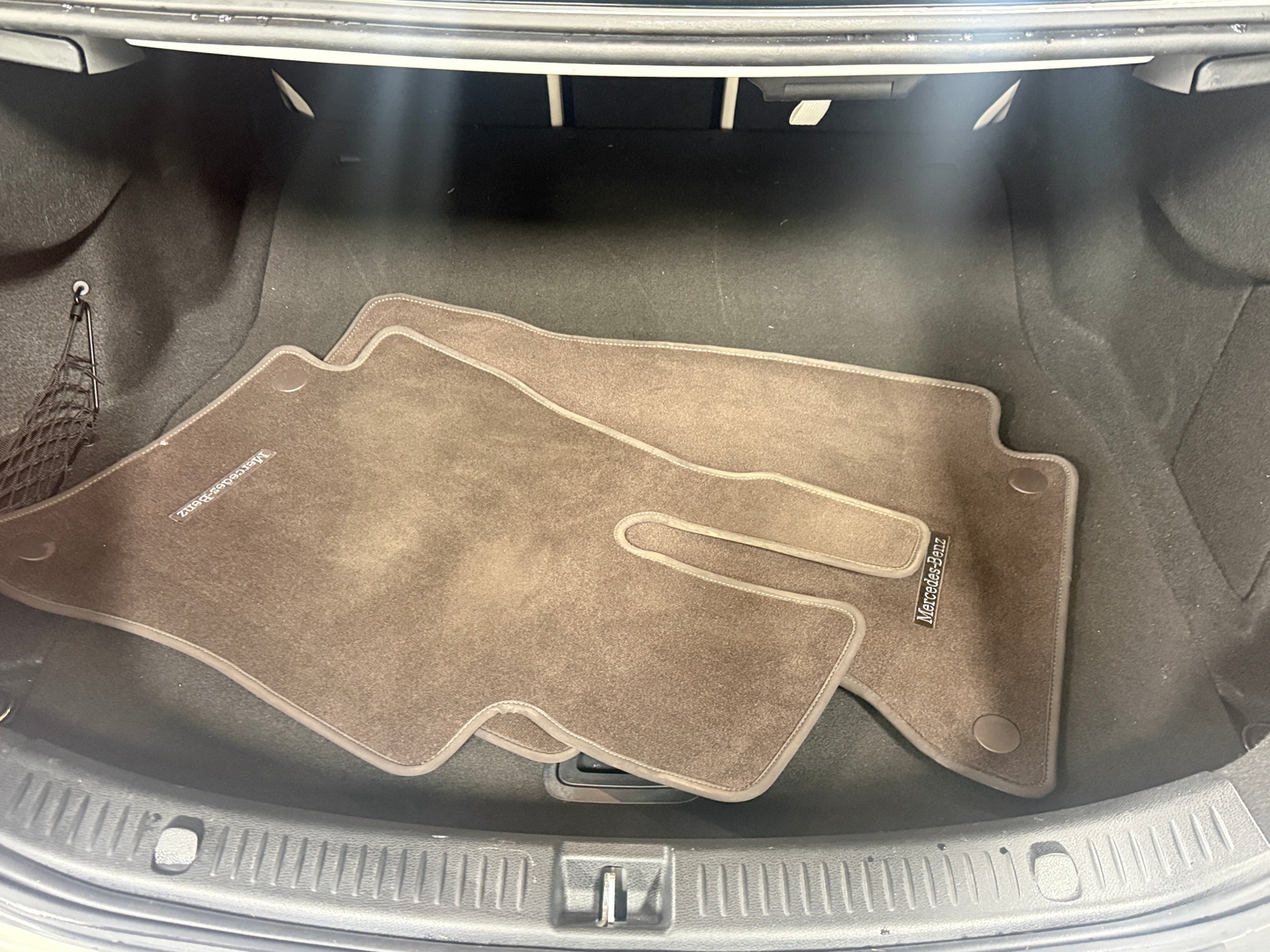 Thumbnail: 2019 Mercedes-Benz E-Class - 6