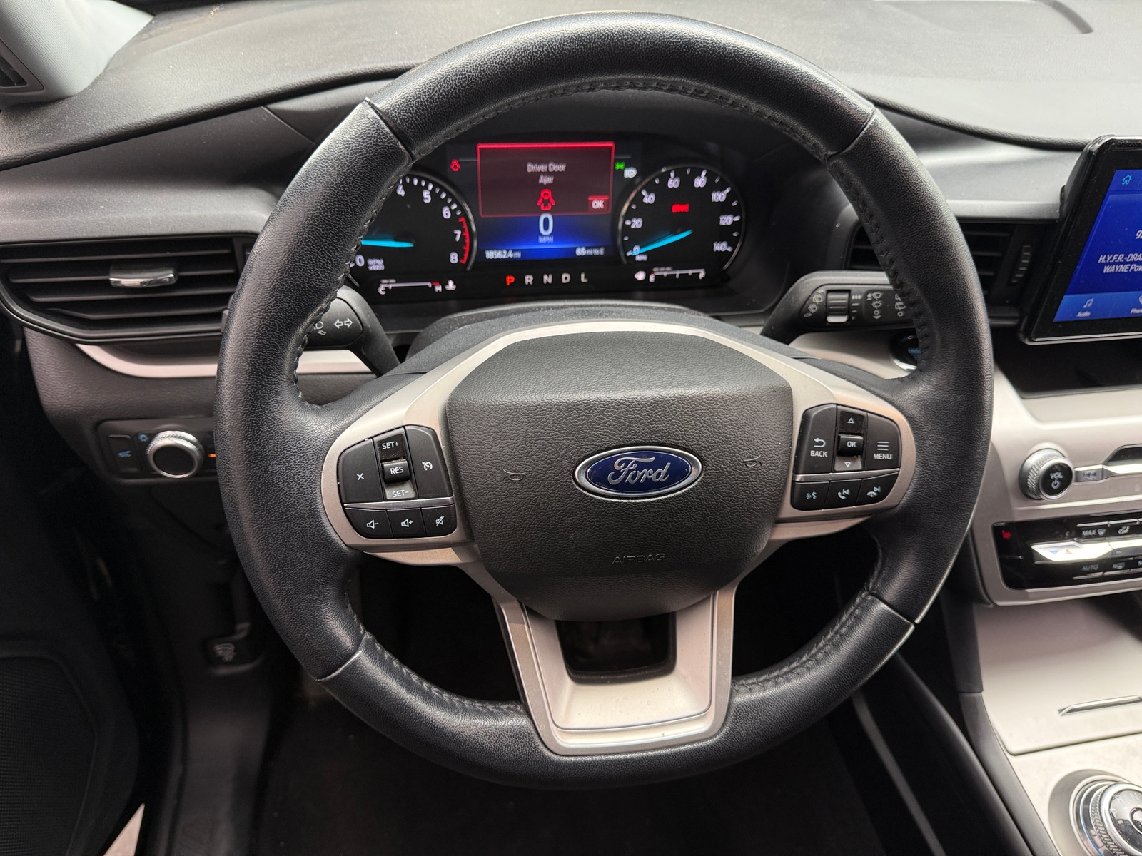 Thumbnail: 2022 Ford Explorer - 5