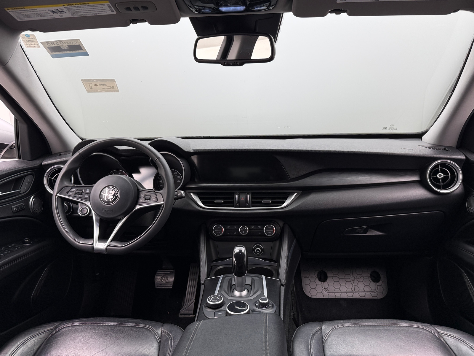 Thumbnail: 2018 Alfa Romeo Stelvio - 2