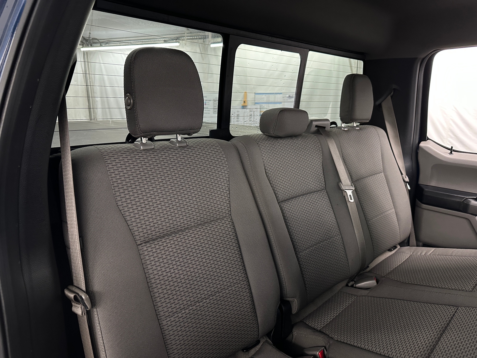 Thumbnail: 2016 Ford Econoline - 6