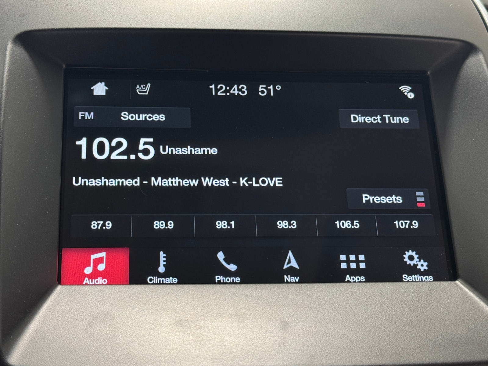 Thumbnail: 2018 Ford Edge - 3