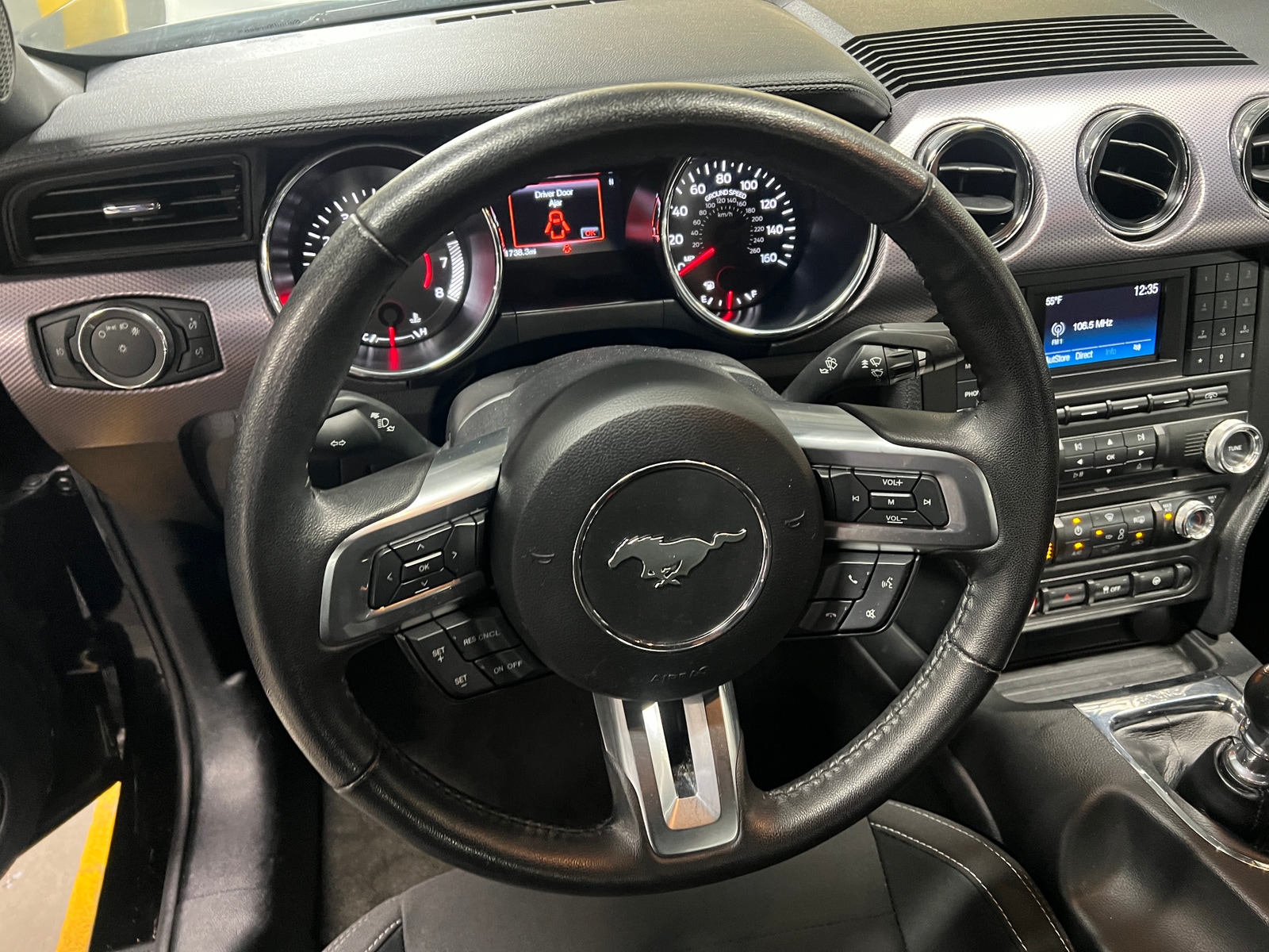Thumbnail: 2017 Ford Mustang - 4