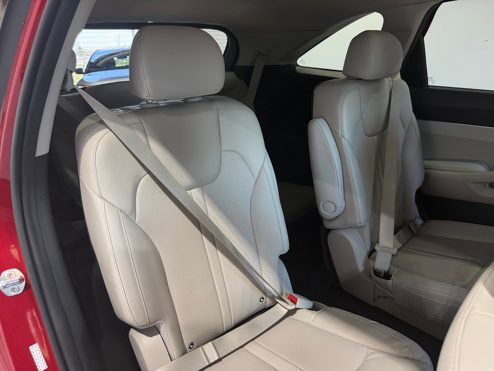 Thumbnail: 2021 Kia Sorento - 5