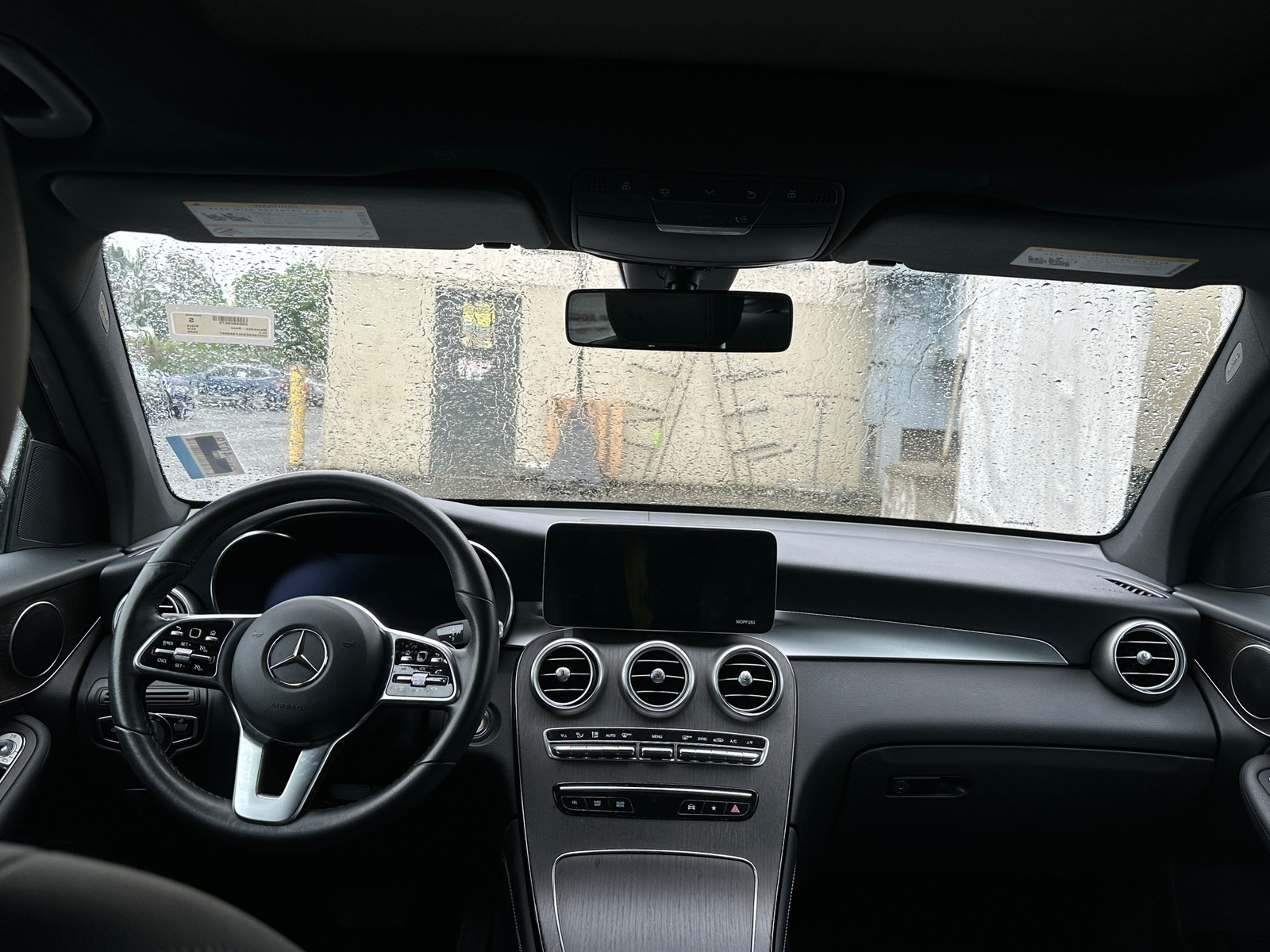 Thumbnail: 2020 Mercedes-Benz GLC - 2