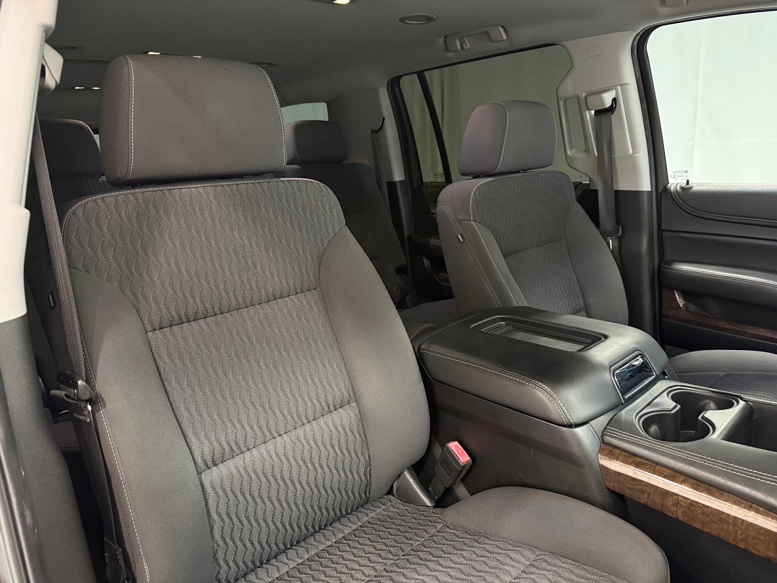 Thumbnail: 2018 Chevrolet Suburban - 2
