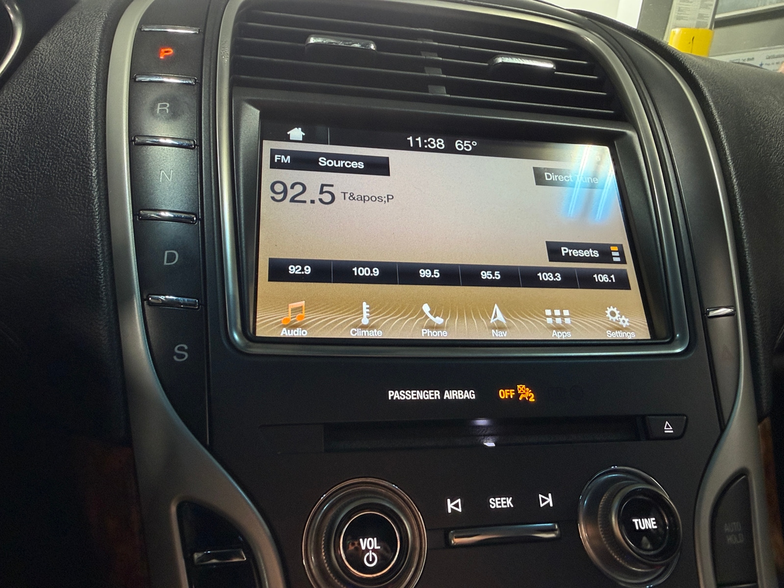 Thumbnail: 2018 Lincoln MKX - 3