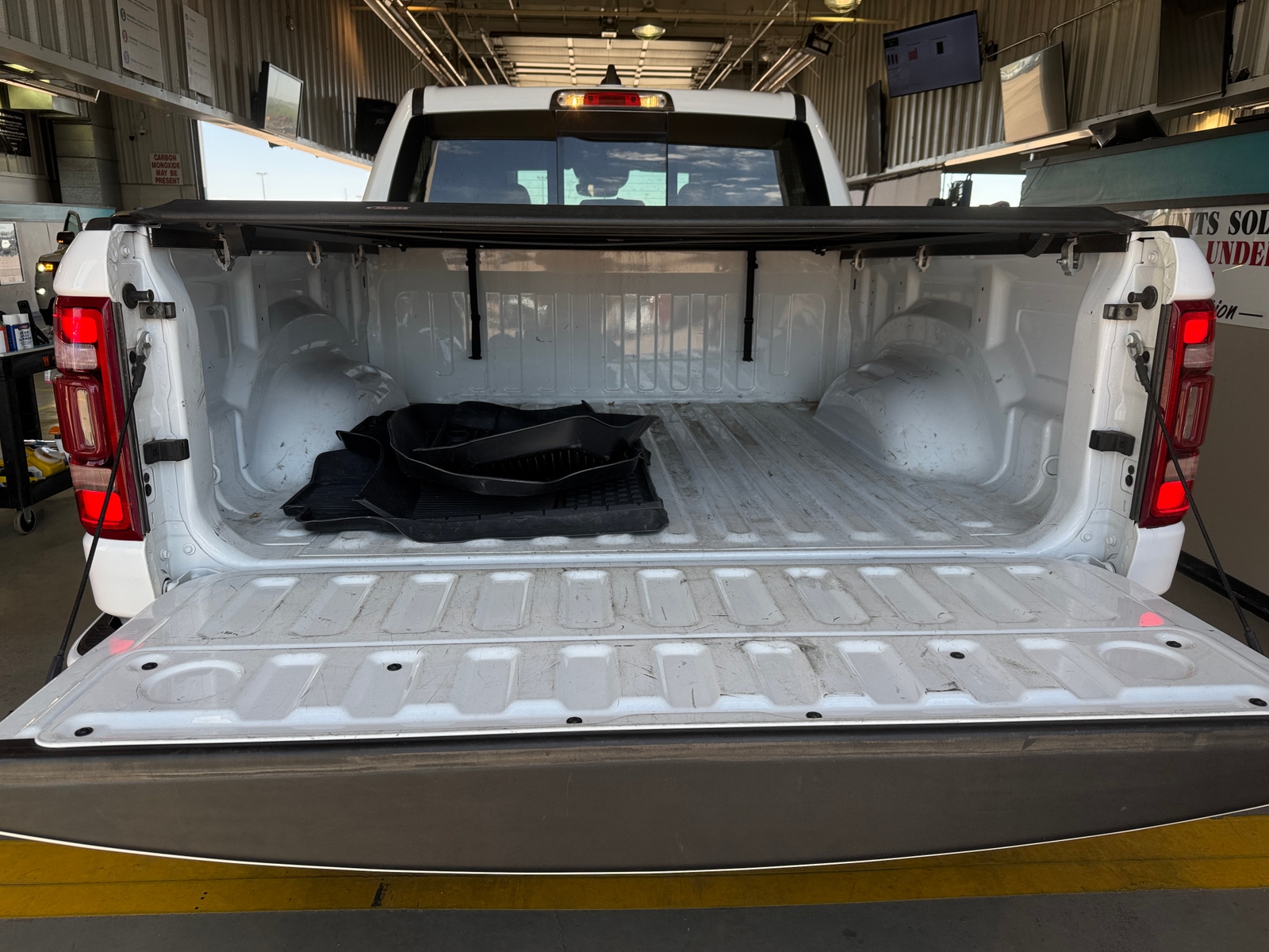 Thumbnail: 2023 RAM 1500 - 6