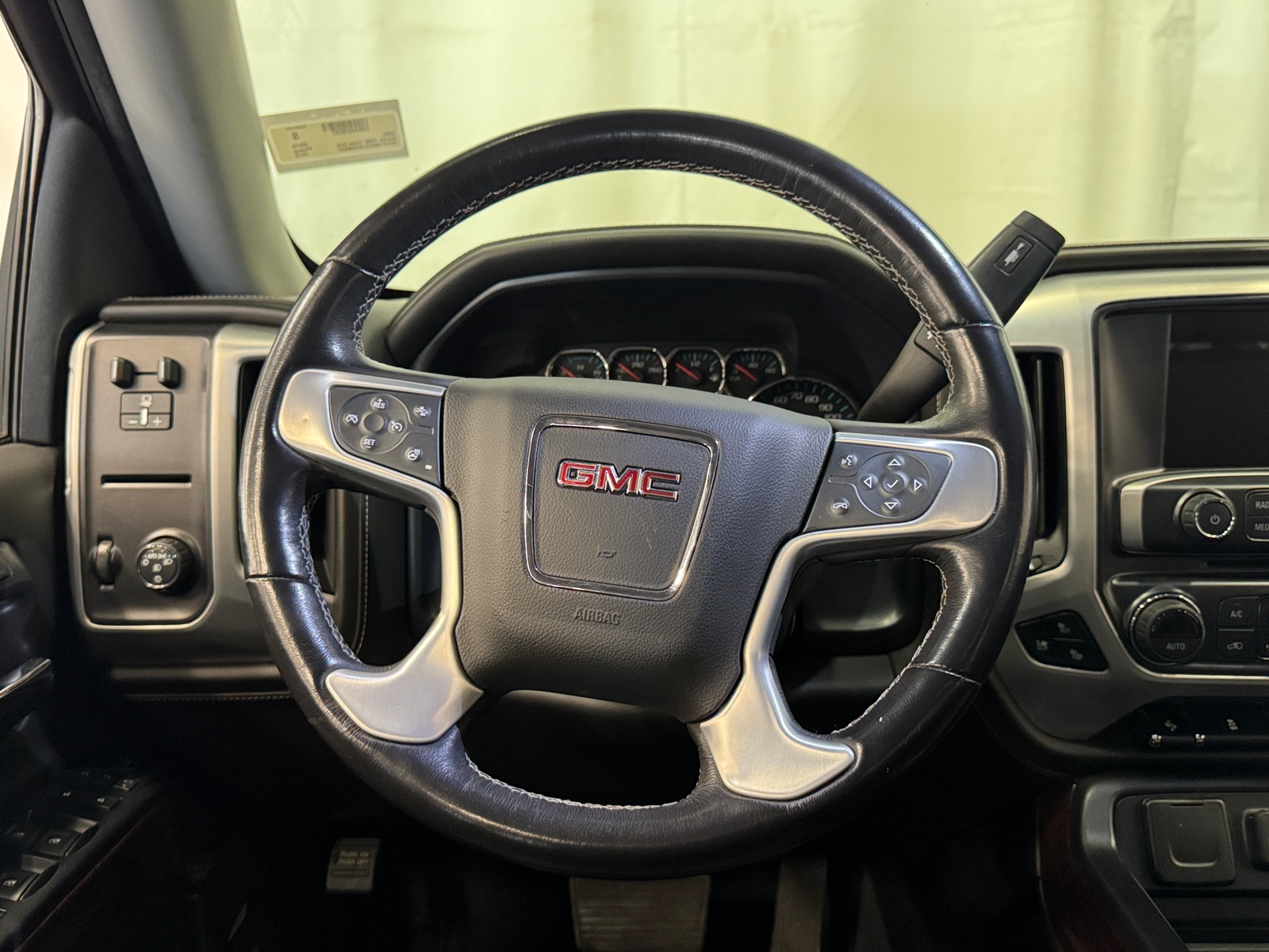 Thumbnail: 2018 GMC Sierra 1500 - 4