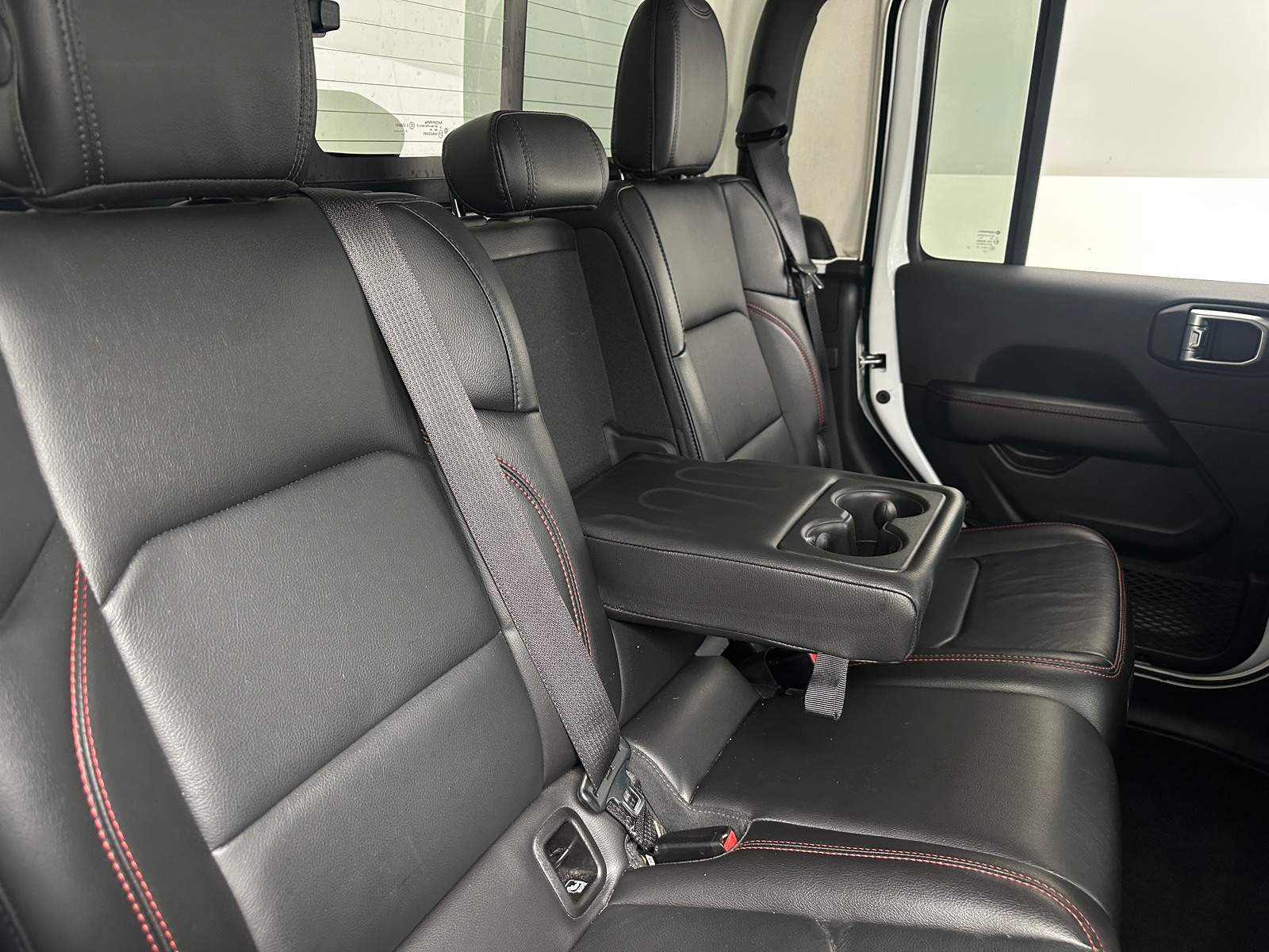 Thumbnail: 2021 Jeep Gladiator - 6