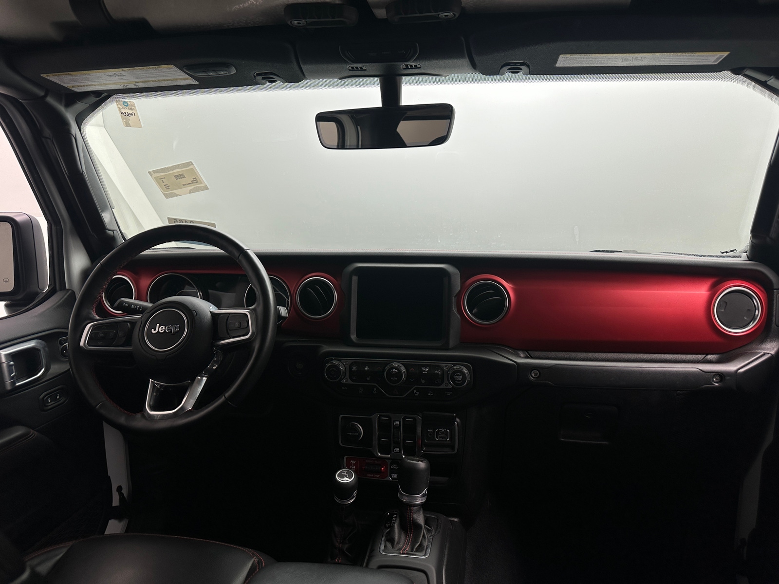 Thumbnail: 2021 Jeep Gladiator - 3