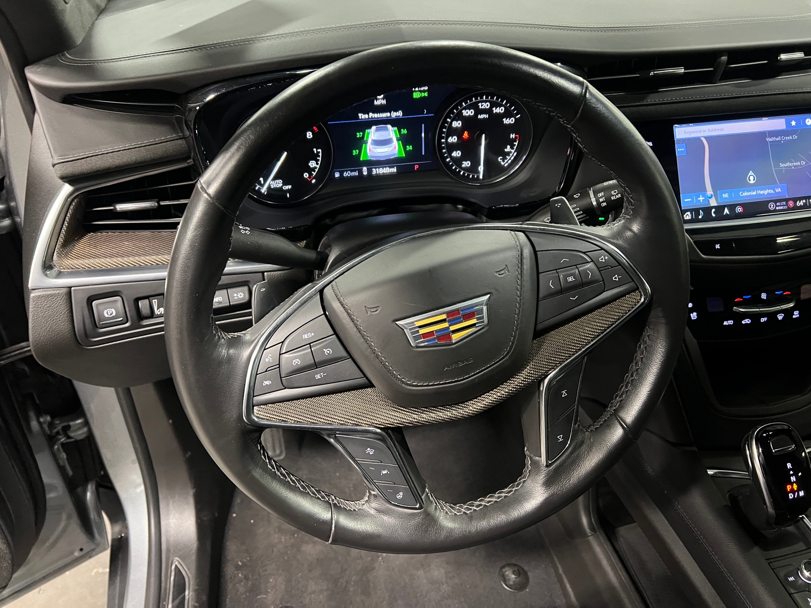 Thumbnail: 2023 Cadillac XT5 - 4