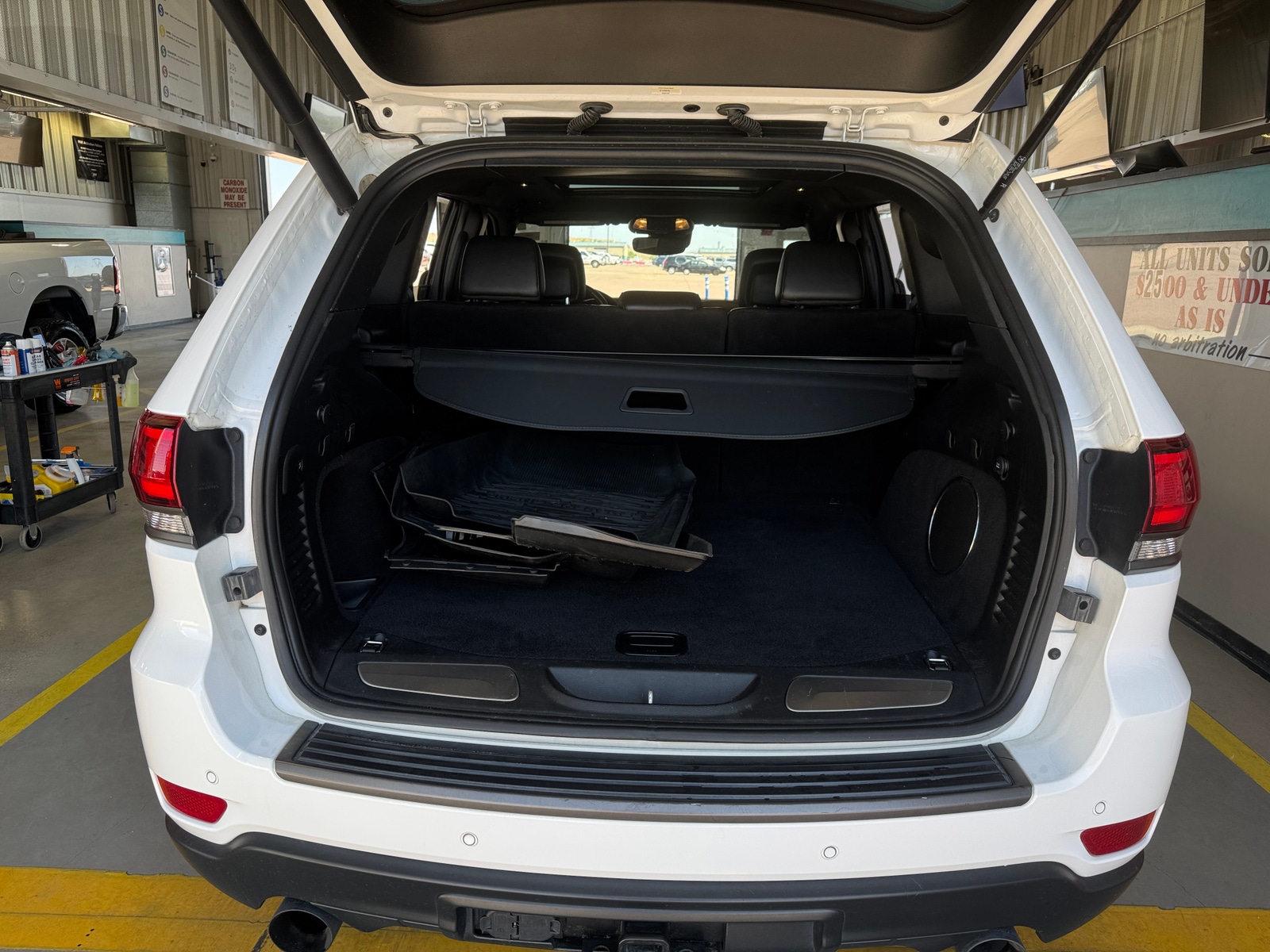 Thumbnail: 2021 Jeep Grand Cherokee - 6
