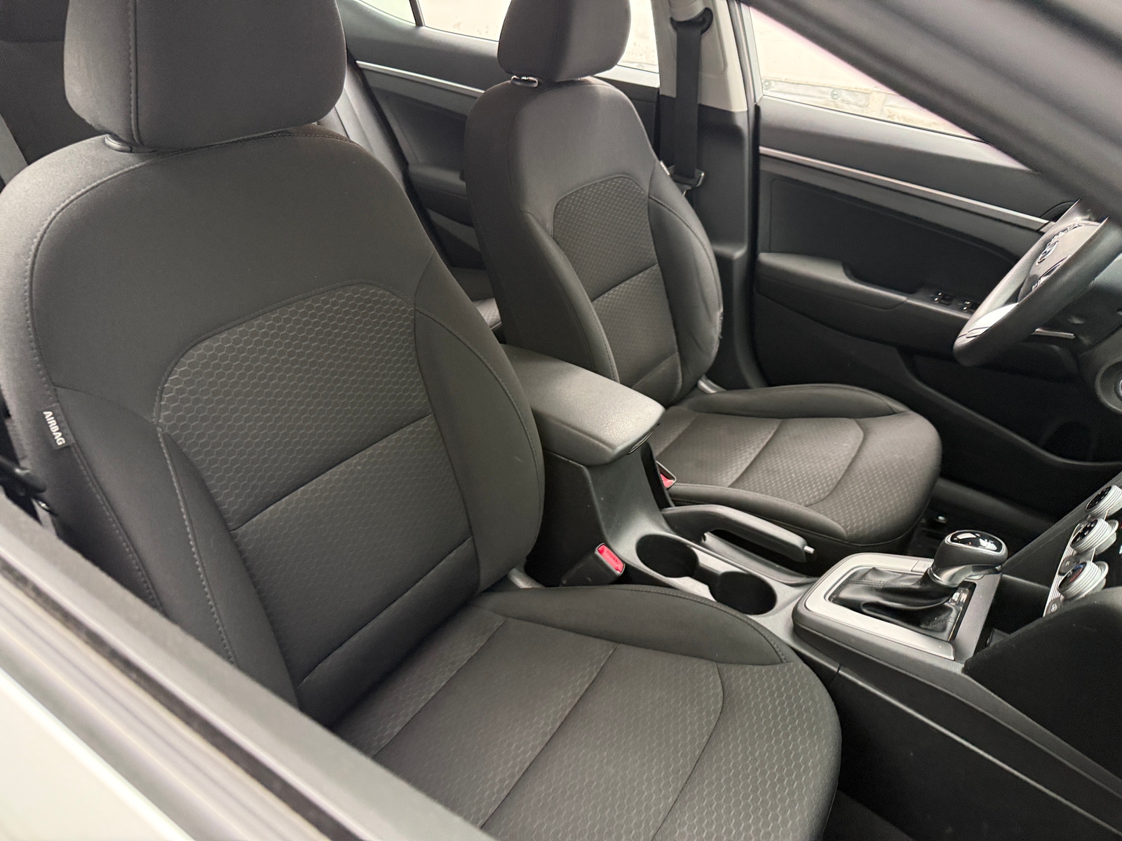 Thumbnail: 2019 Hyundai Elantra - 2